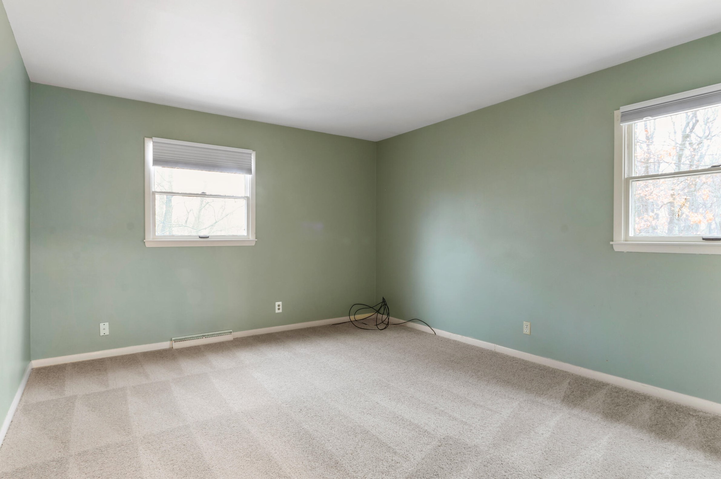 635 Upper Brookwood Dr, Fontana WI  53125-1807 exterior