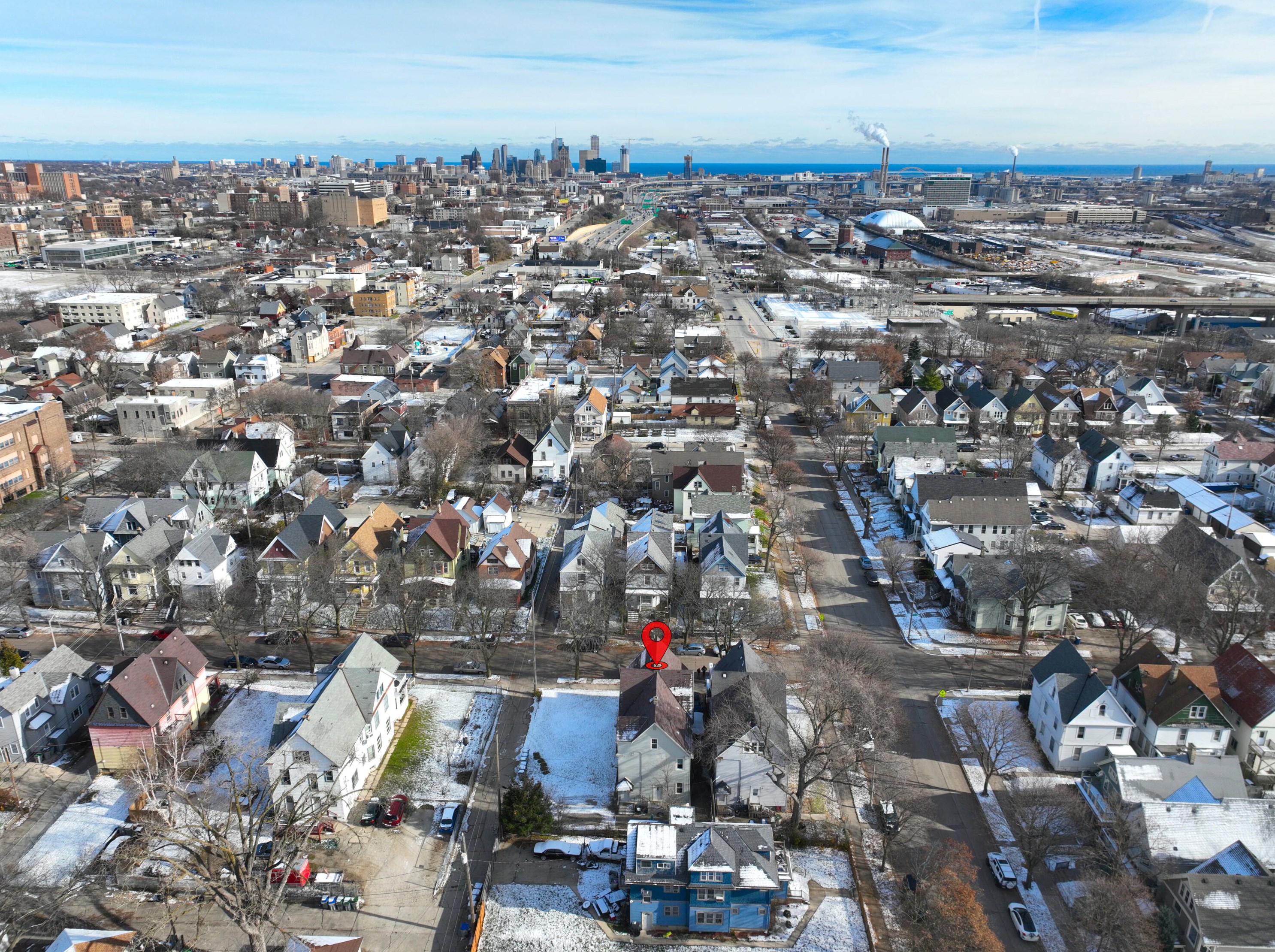 409 31st St, Milwaukee WI 53208-4236 exterior