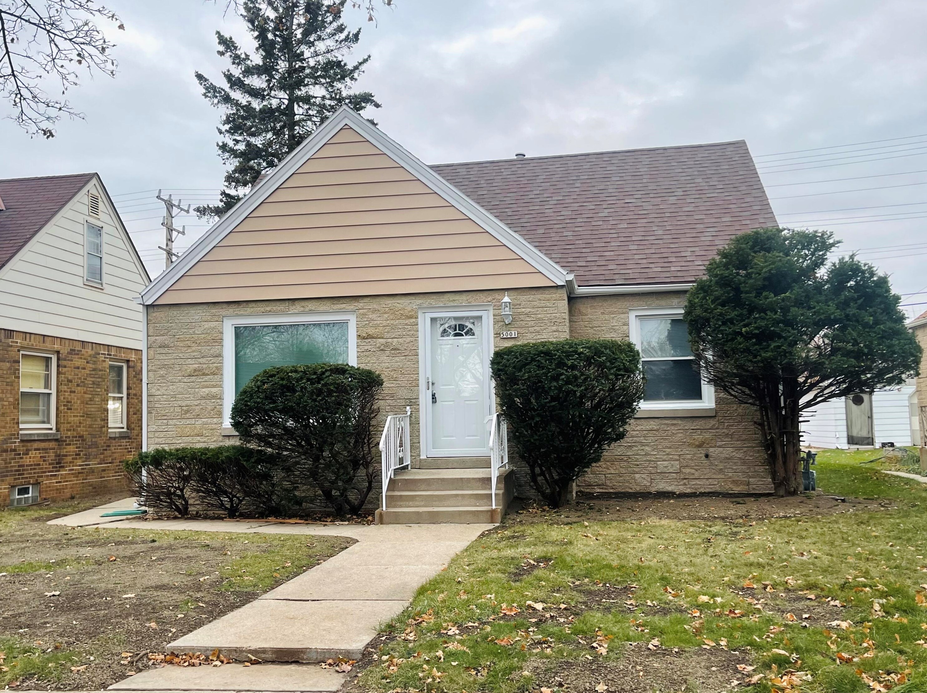 5001 64th St, Milwaukee WI  53218-4025 exterior