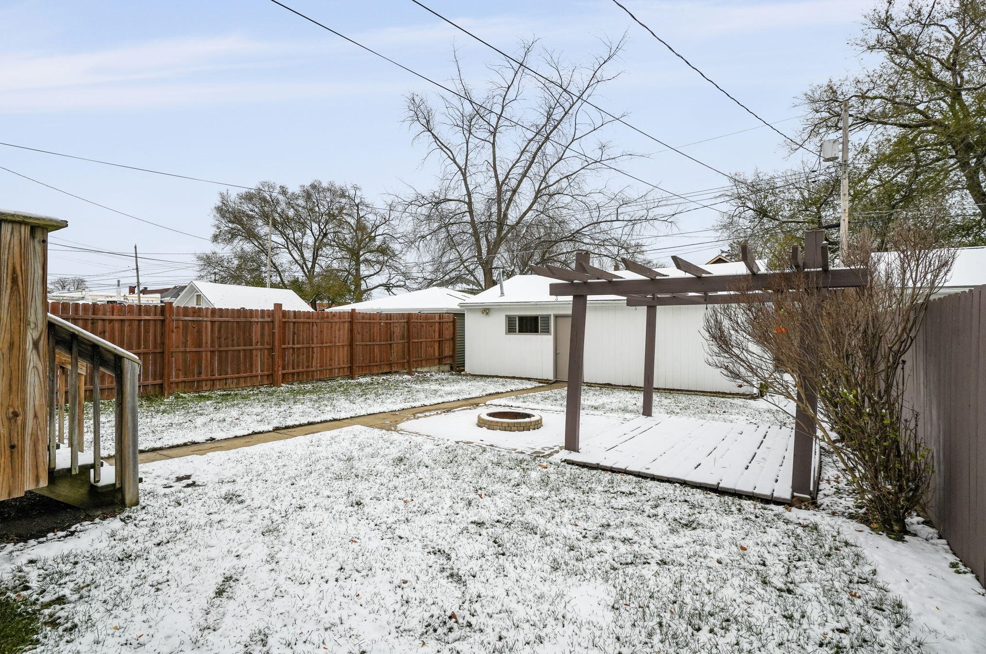 1241 Blaine Ave, Racine WI 53405-2912 exterior