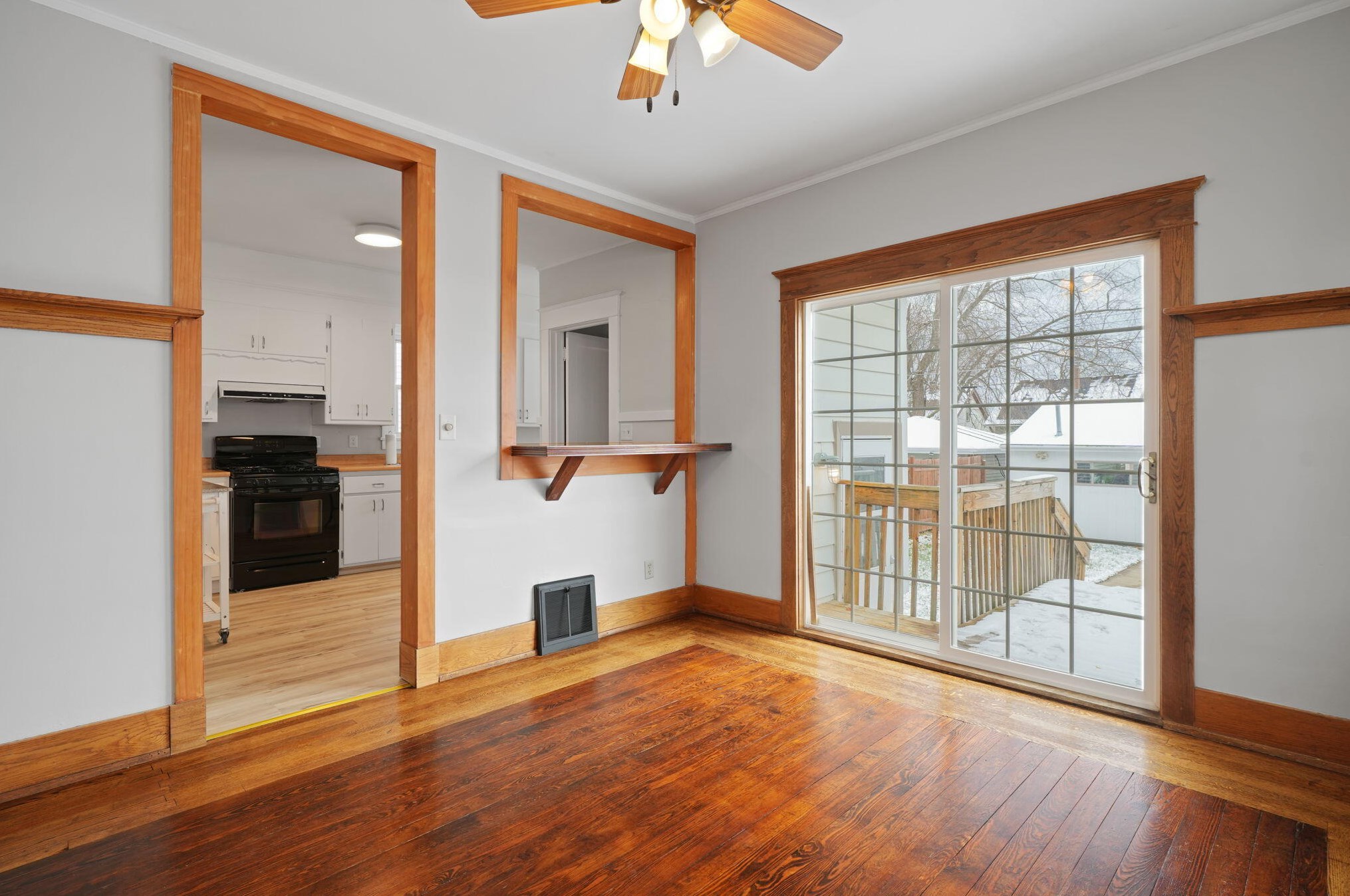 1241 Blaine Ave, Racine WI 53405-2912 exterior