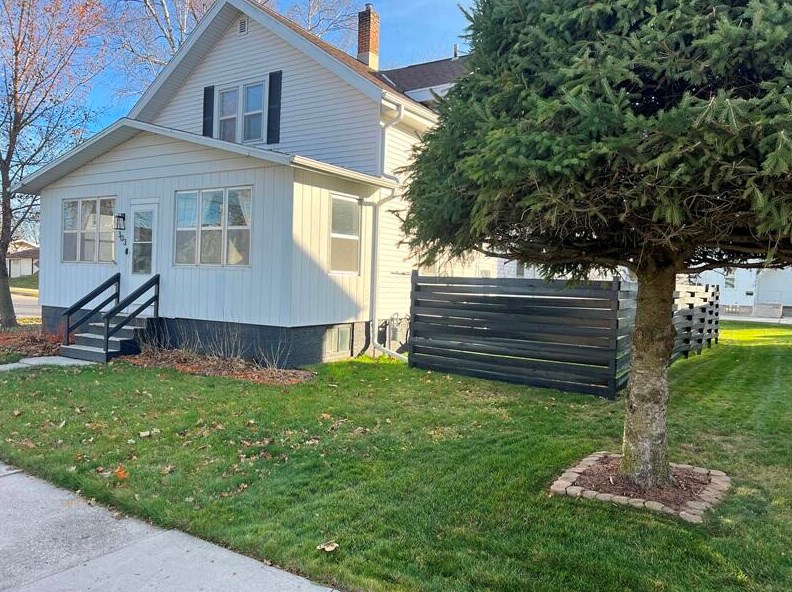 303 Chicago St, Kiel WI  53042-1114 exterior