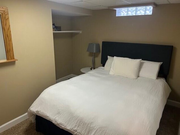 2749 84 St, Kenosha WI 53142-2312 exterior