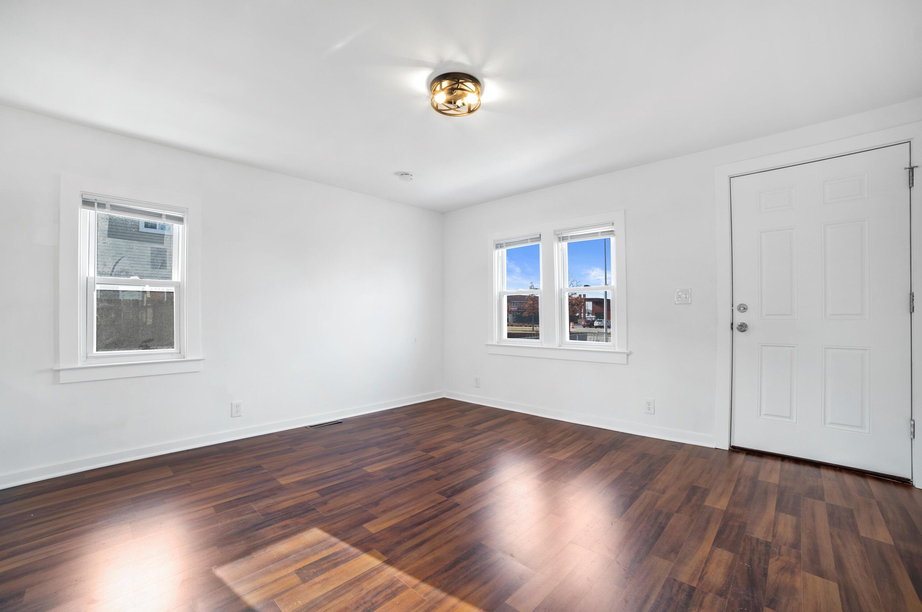 5348 91, Milwaukee WI 53224-5304 exterior