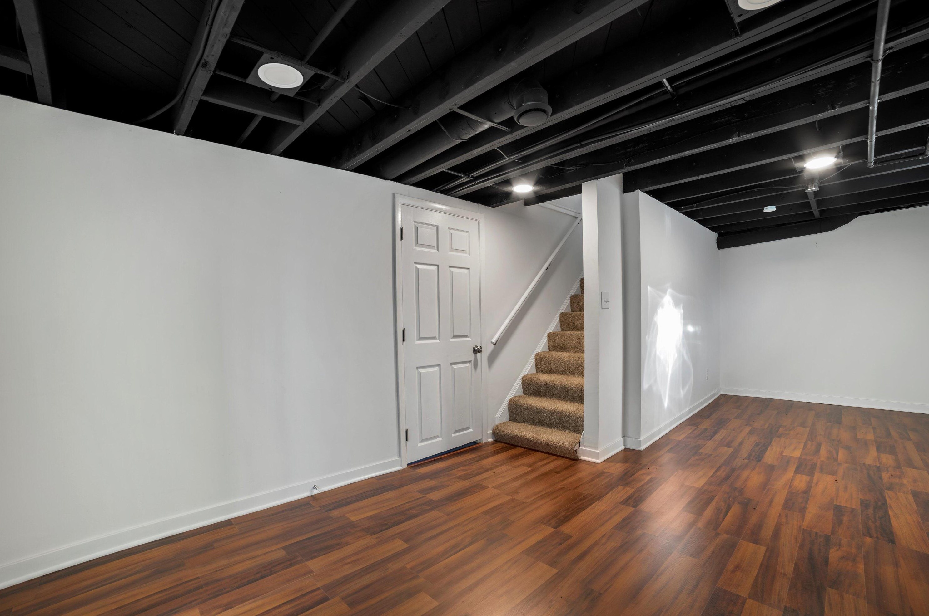 5348 91, Milwaukee WI 53224-5304 exterior