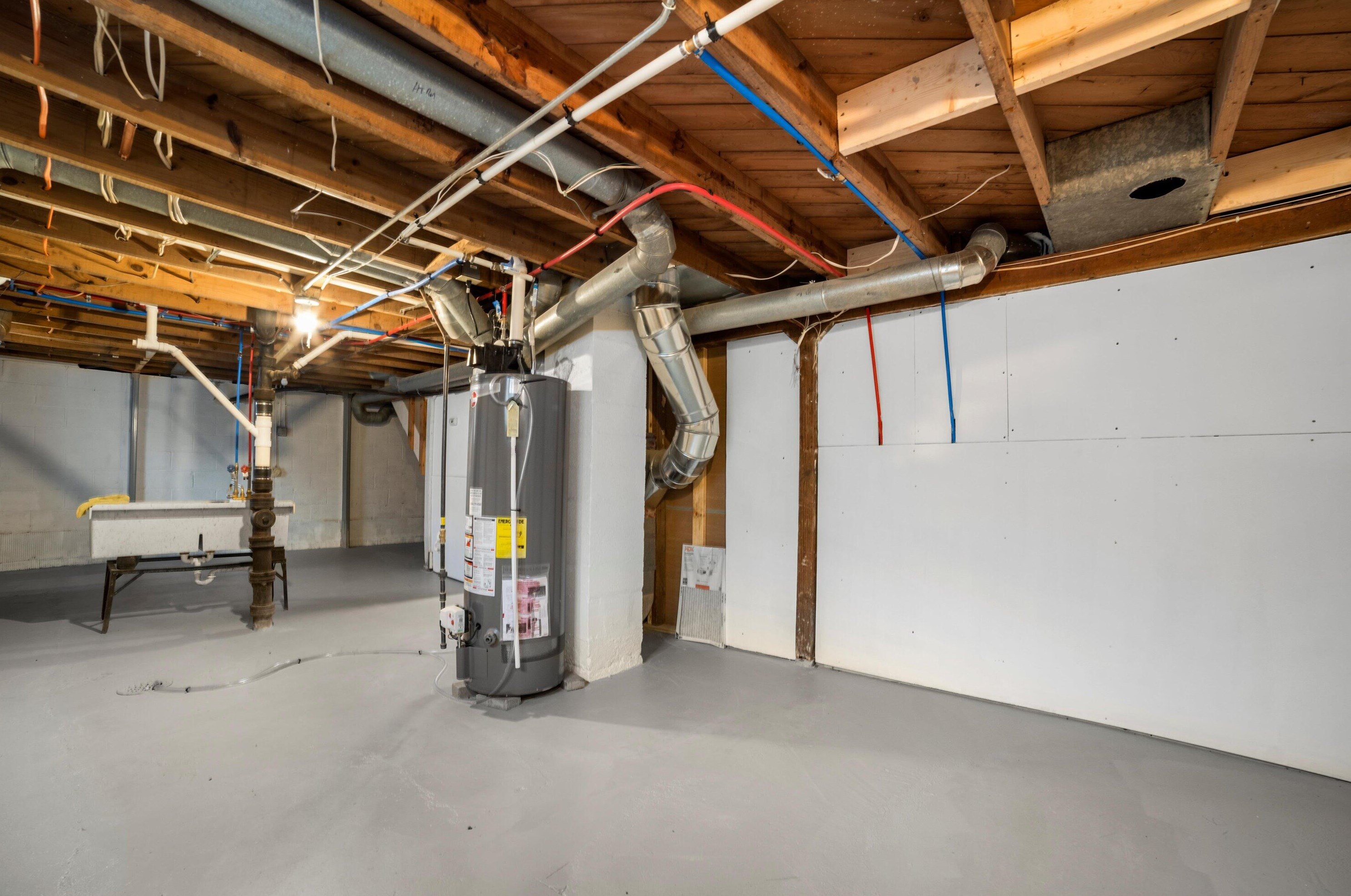 5348 91, Milwaukee WI 53224-5304 exterior