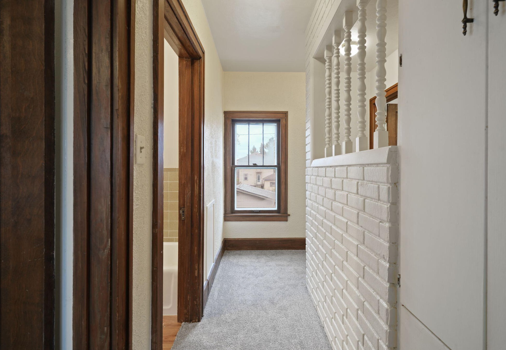 2013 Quincy Ave, Racine WI 53403-4232 exterior