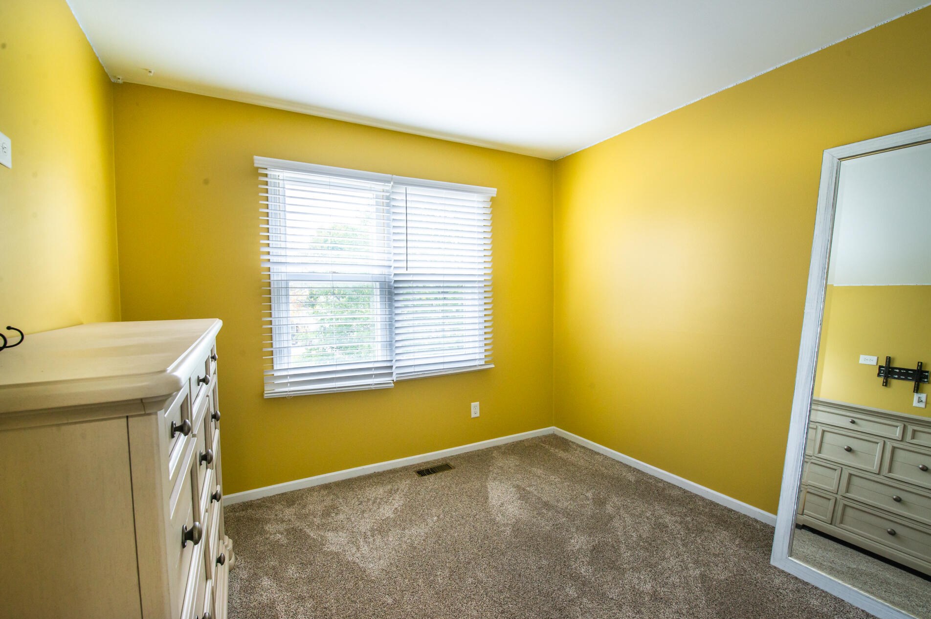 9419 74th St, Kenosha WI  53142-7682 exterior