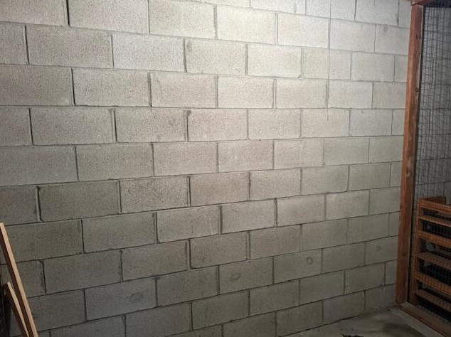 1906 Shorewood Blvd, Milwaukee WI  53211-2500 exterior