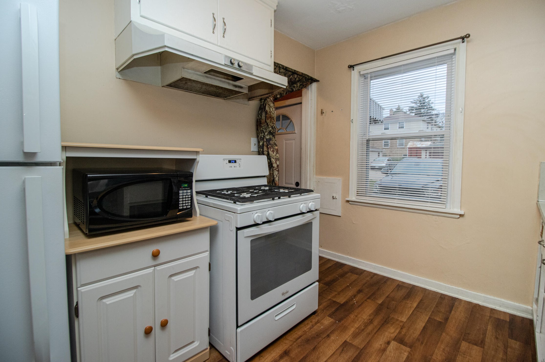 4020 92, Milwaukee WI 53228-2130 exterior