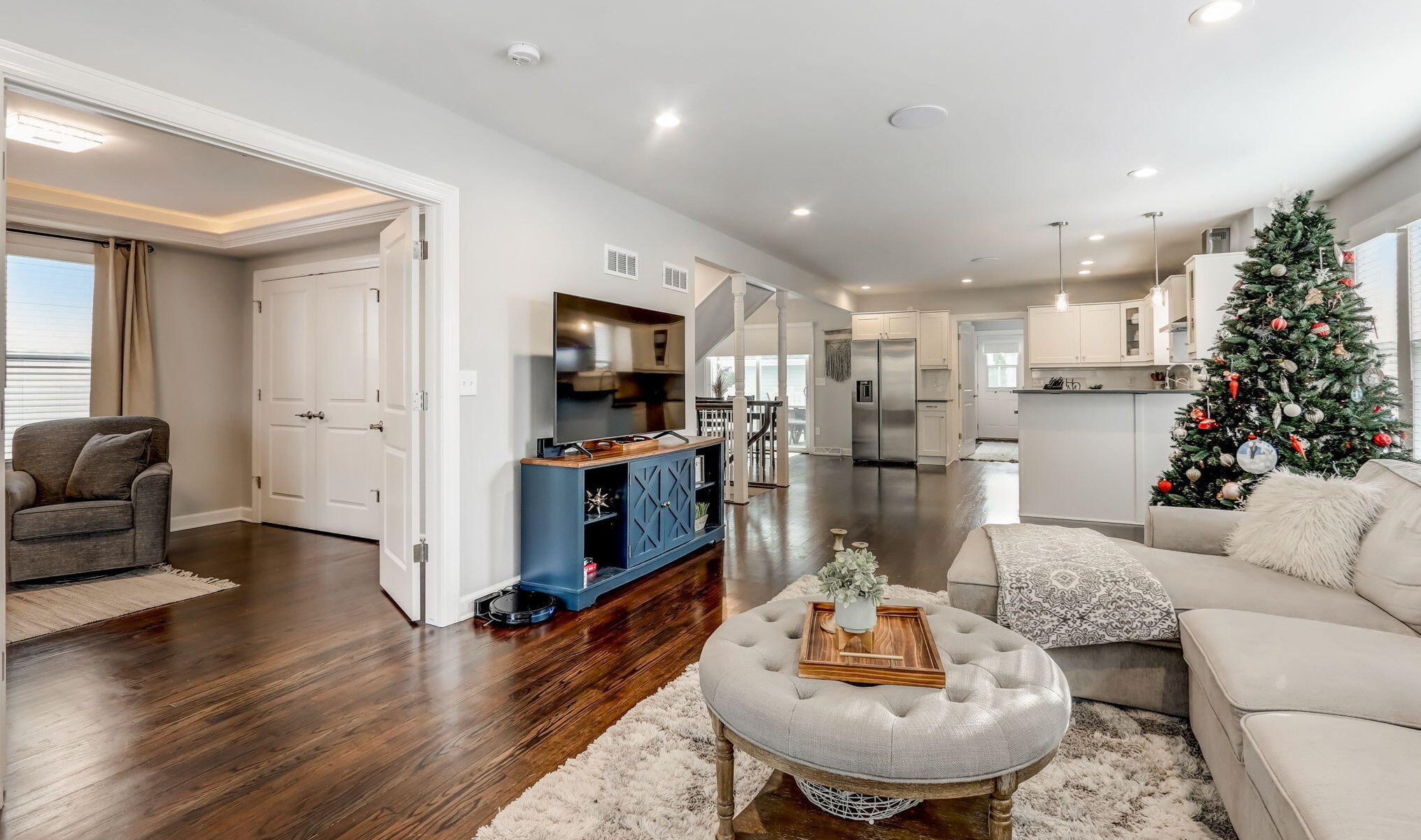 1101 Ellis St, Waukesha WI  53186-5619 exterior