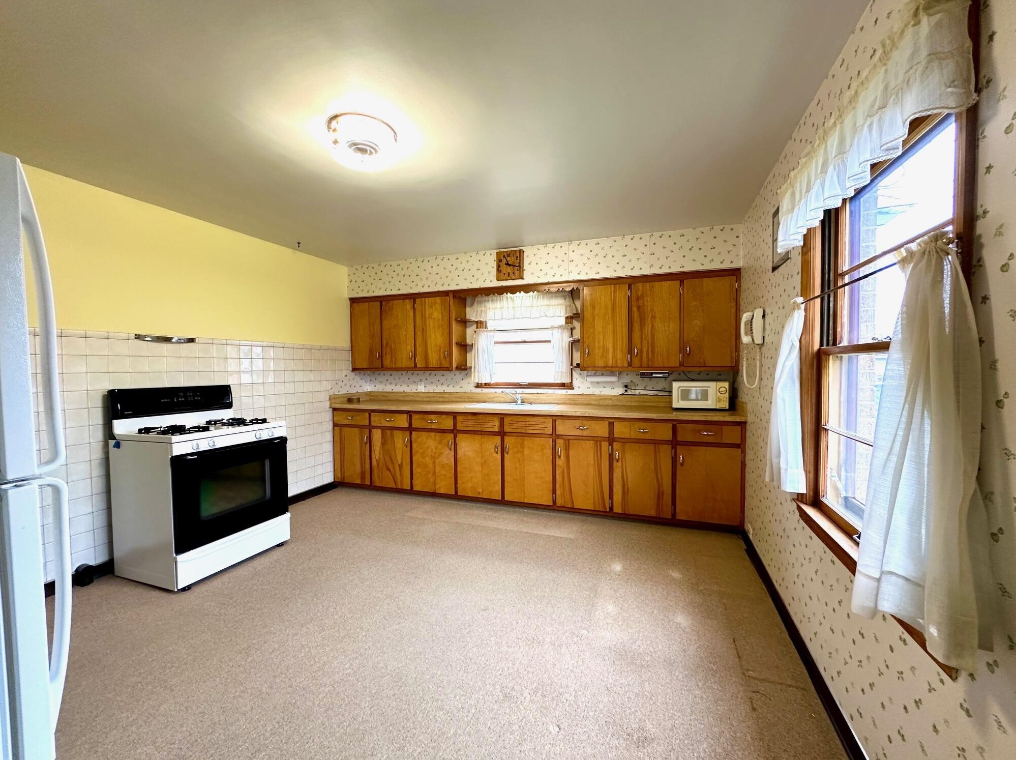 7706 31 Ave, Kenosha WI 53142-4603 exterior