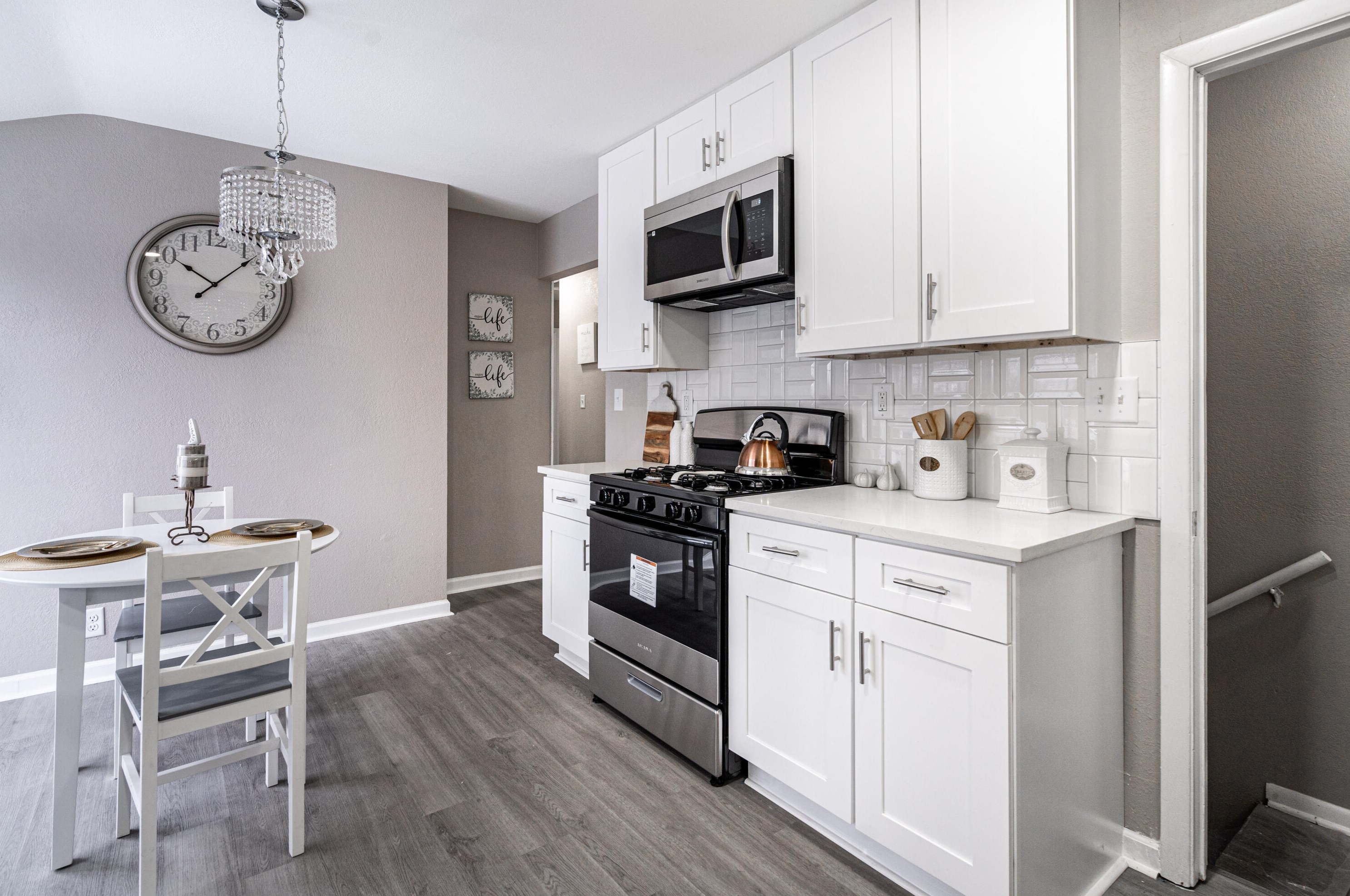 6715 78th St, Milwaukee WI  53223-5627 exterior