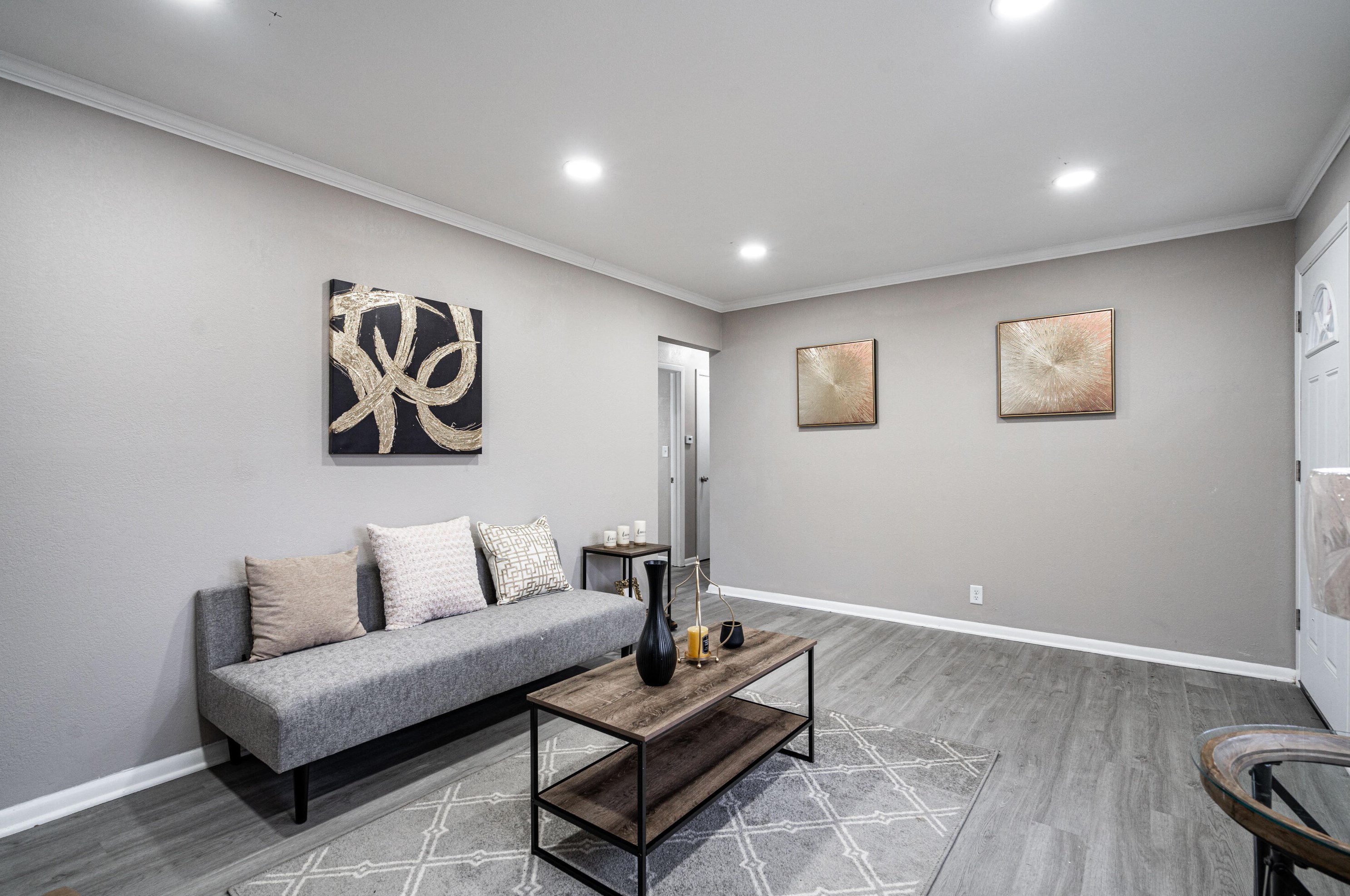 6715 78th St, Milwaukee WI  53223-5627 exterior