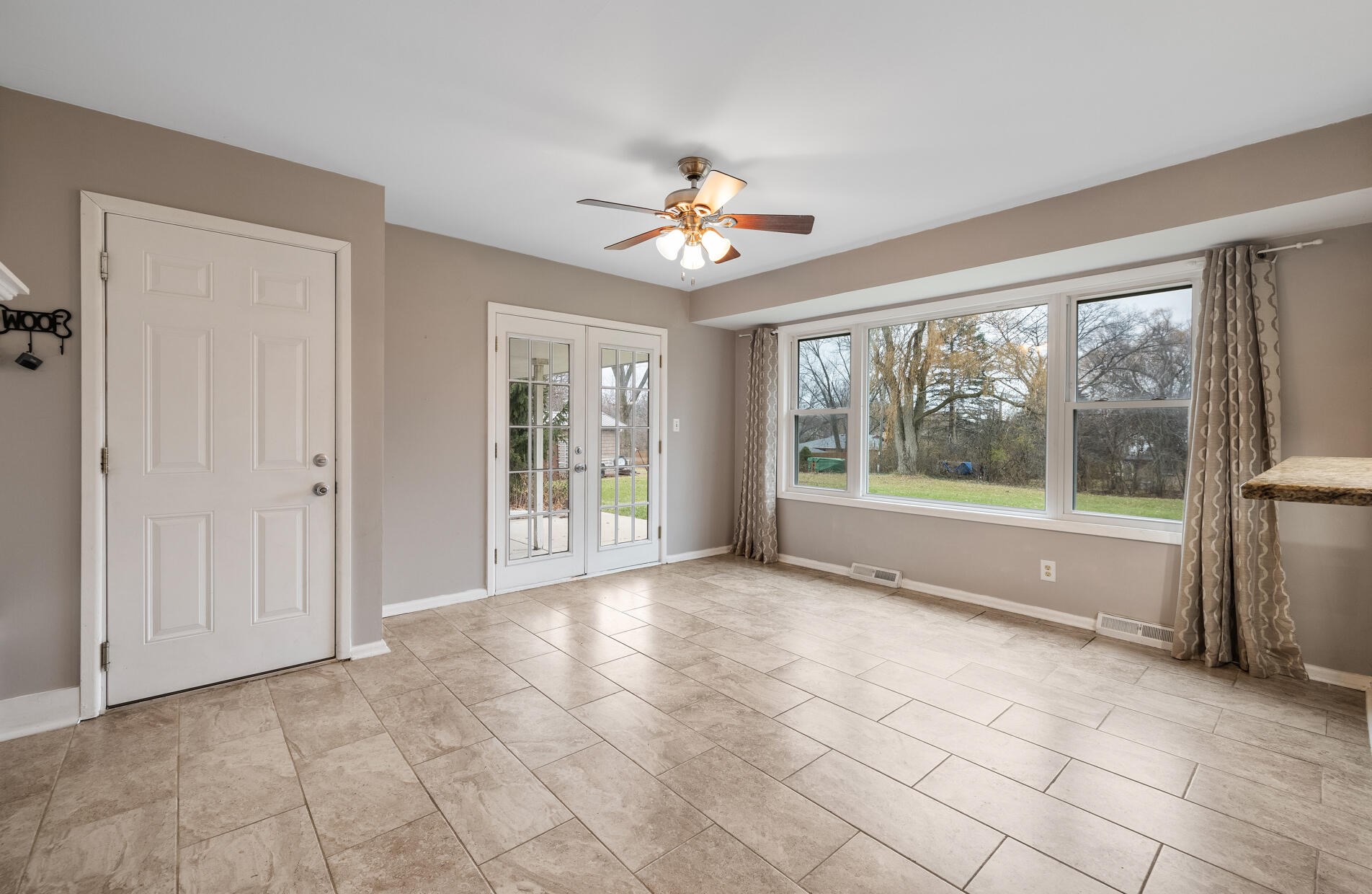 3329 103rd St, Kenosha WI  53158-4025 exterior