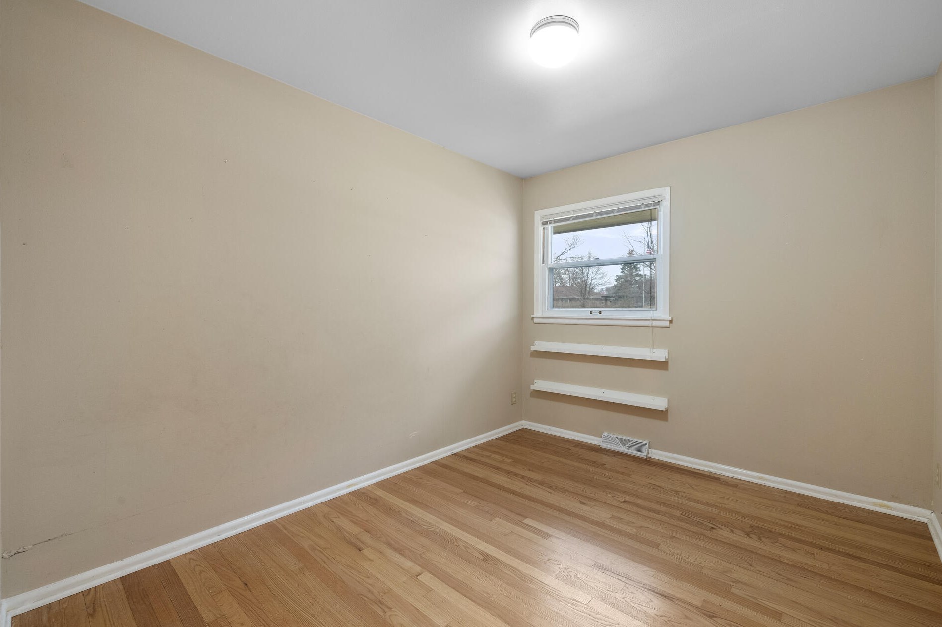 3329 103rd St, Kenosha WI  53158-4025 exterior