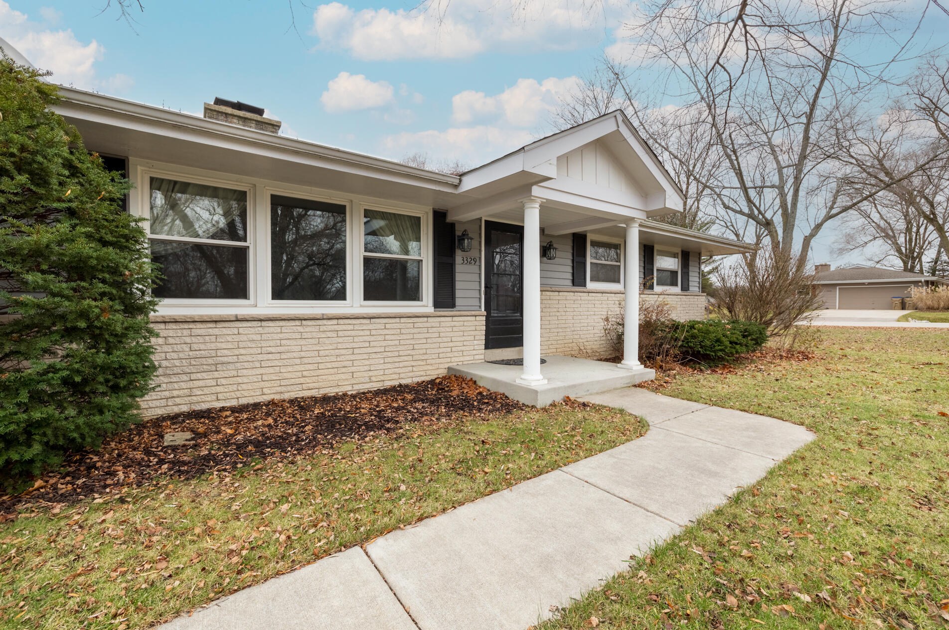 3329 103rd St, Kenosha WI  53158-4025 exterior