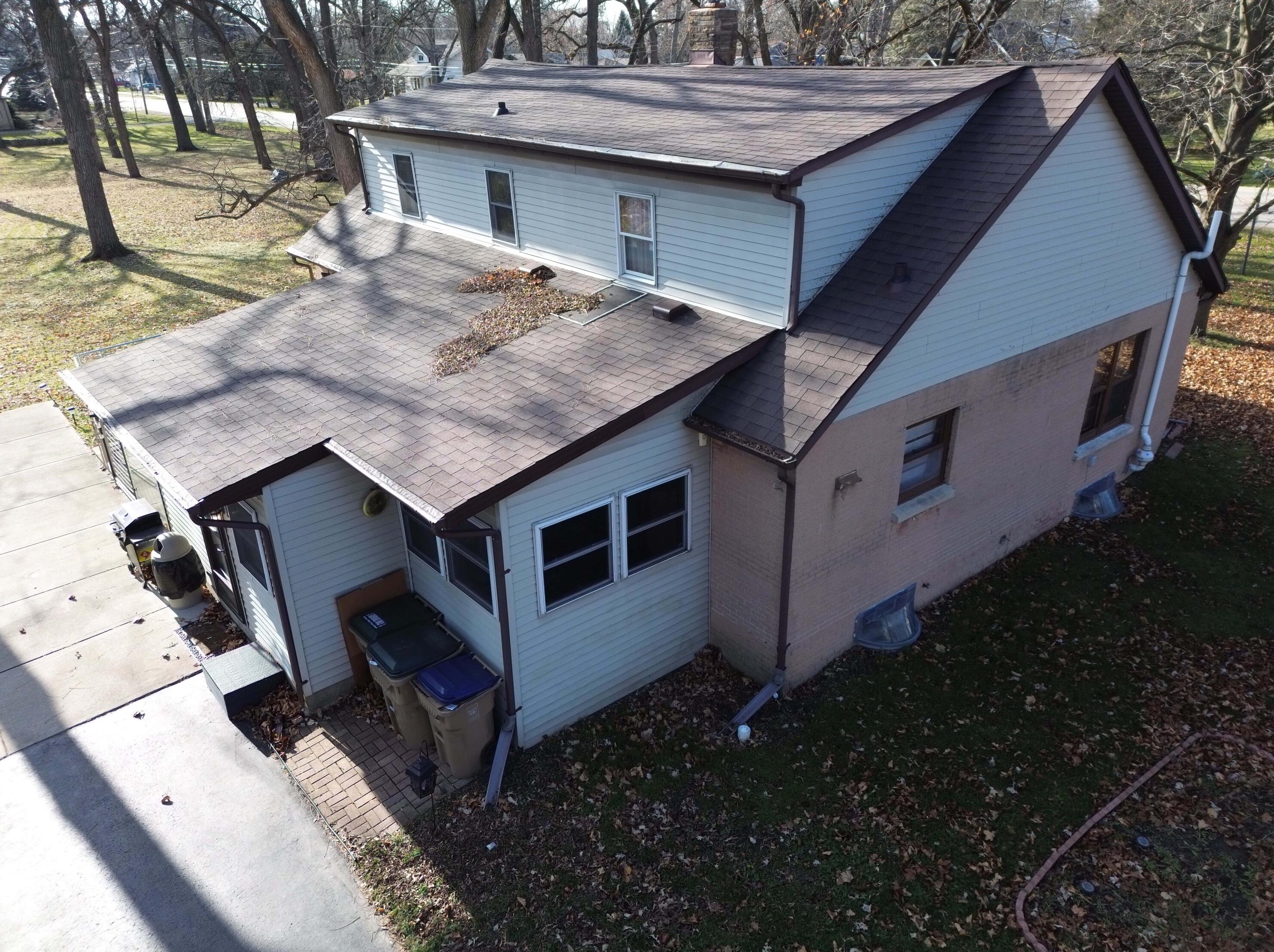 7037 52nd Ave, Kenosha WI  53142-3608 exterior