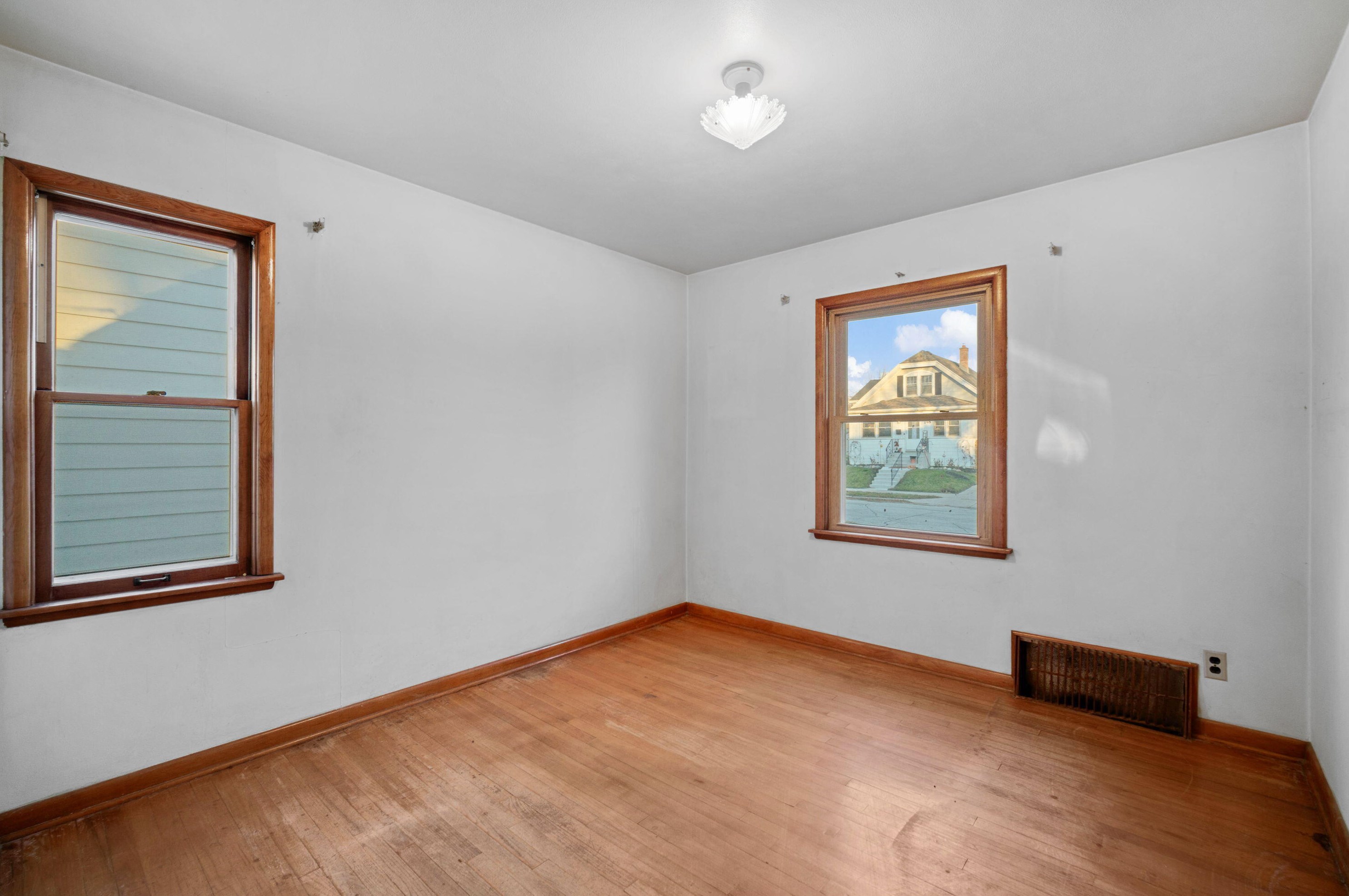 155 79, Milwaukee WI 53214-4542 exterior