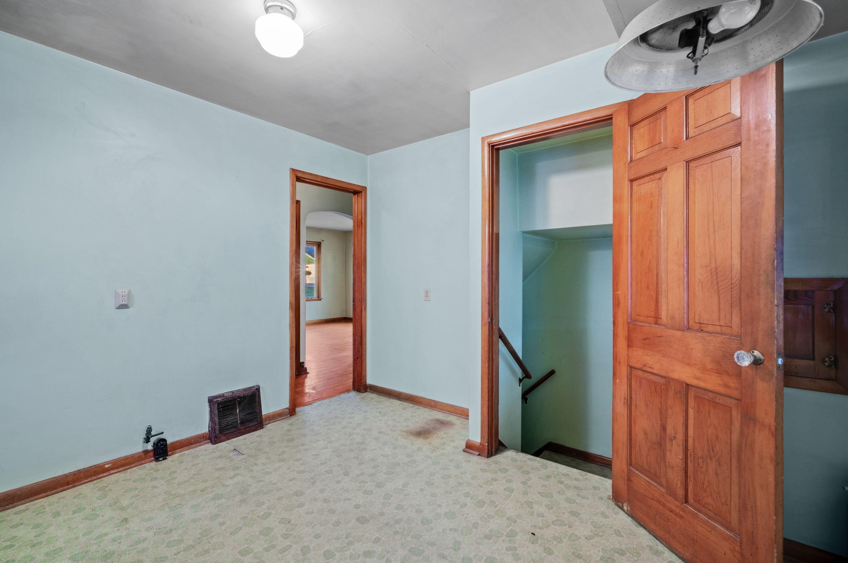 155 79, Milwaukee WI 53214-4542 exterior