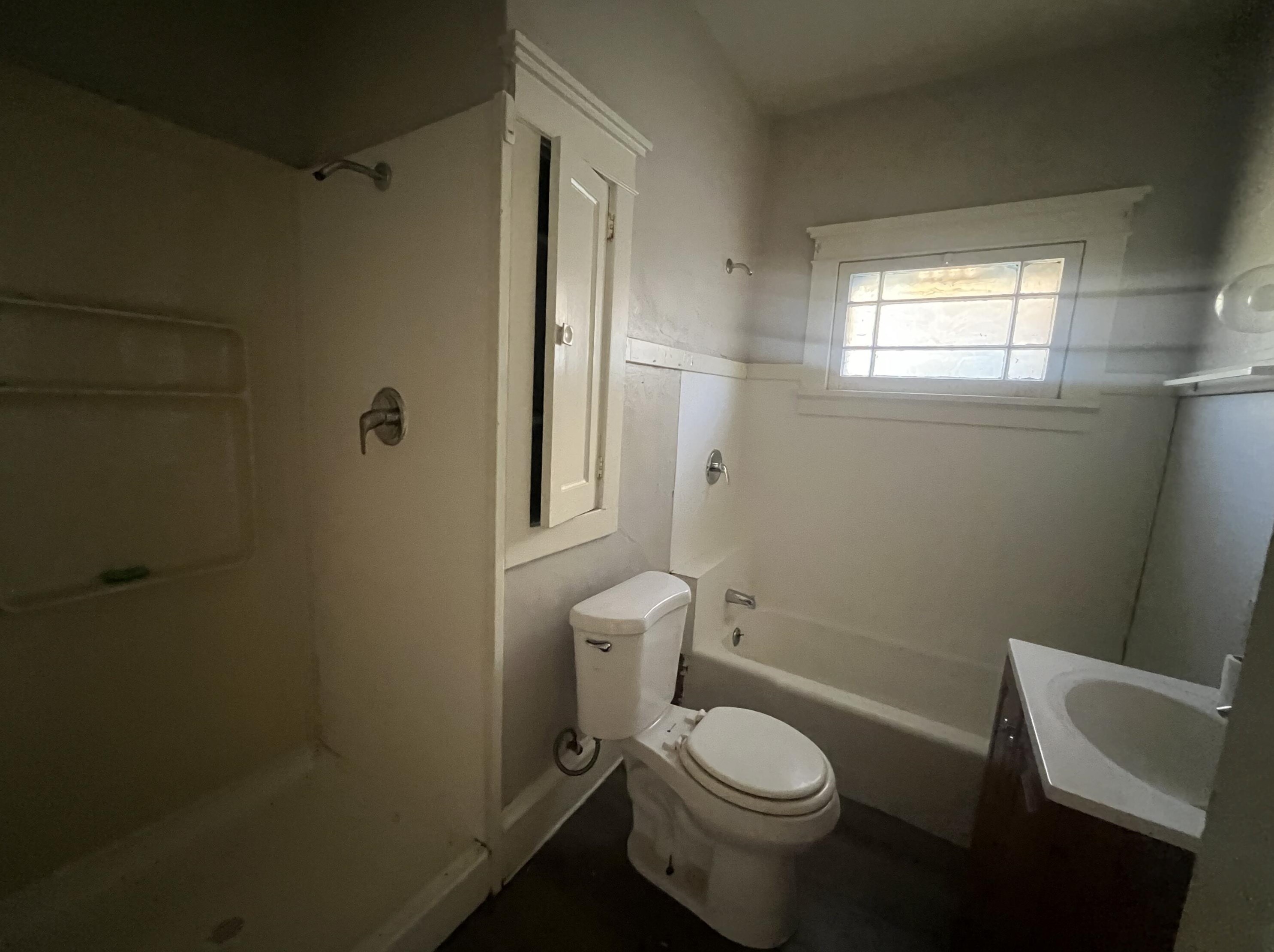 2803 40th St, Milwaukee WI  53210-1807 exterior