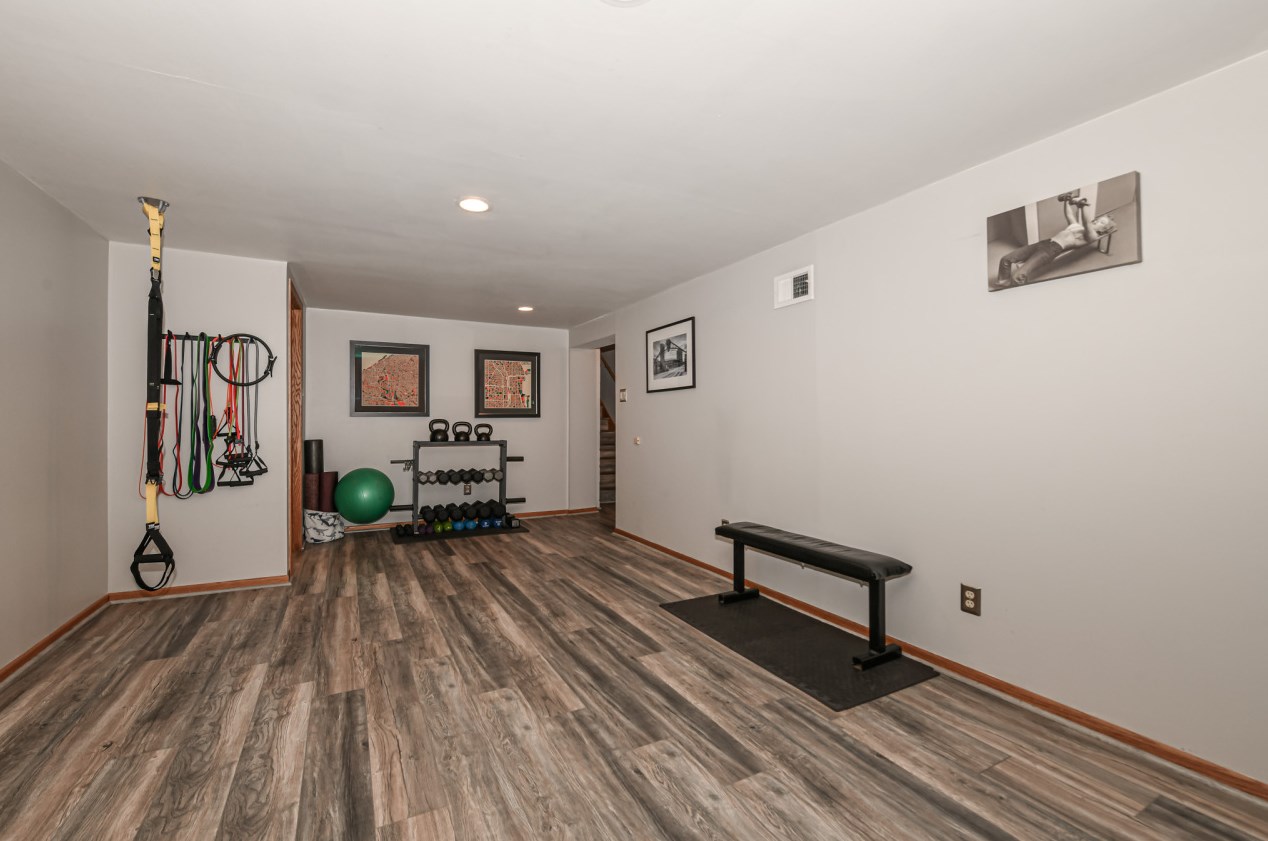 9720 Concordia Ave, Milwaukee WI  53222-3440 exterior