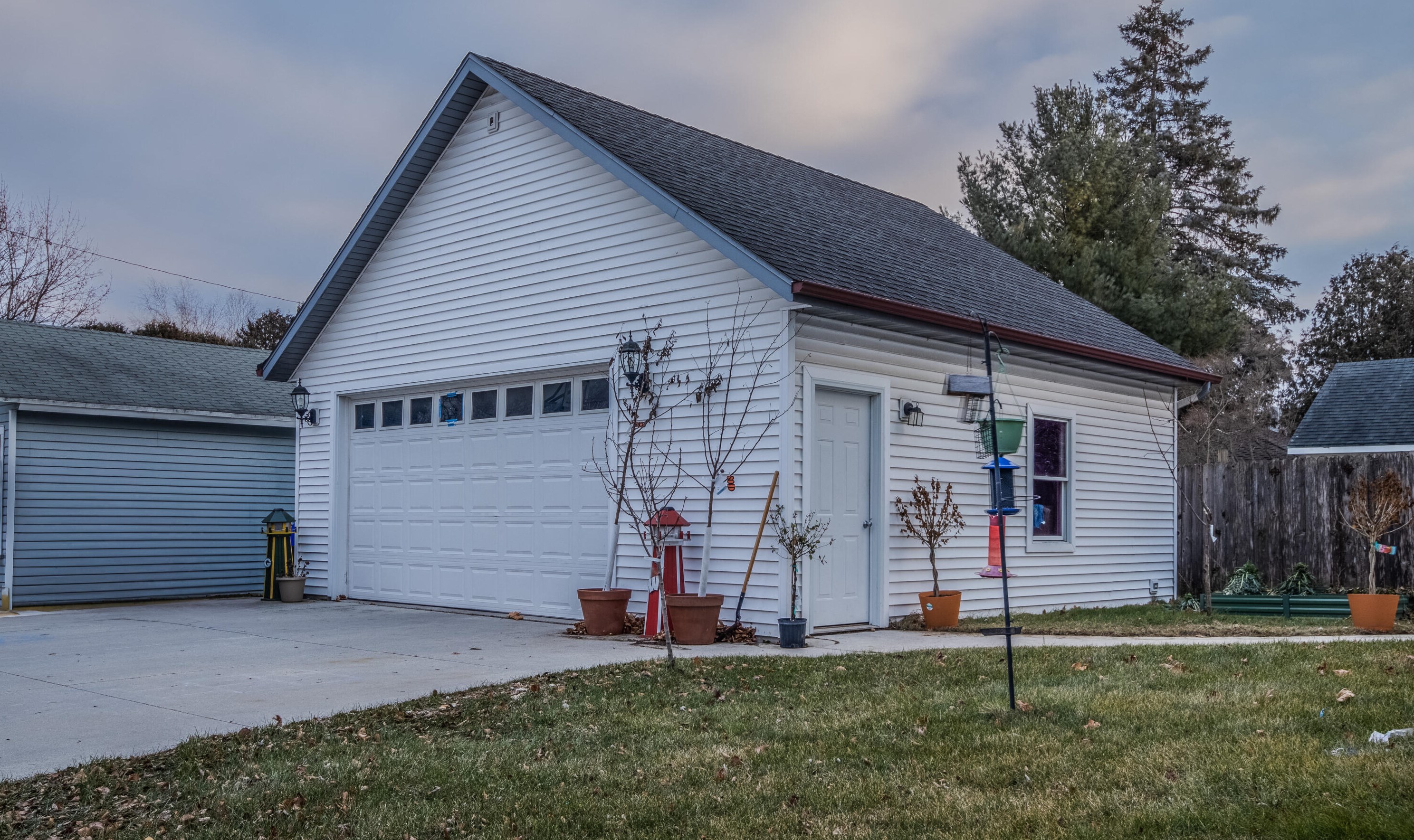 2409 Washington St, Two Rivers WI  54241-2244 exterior