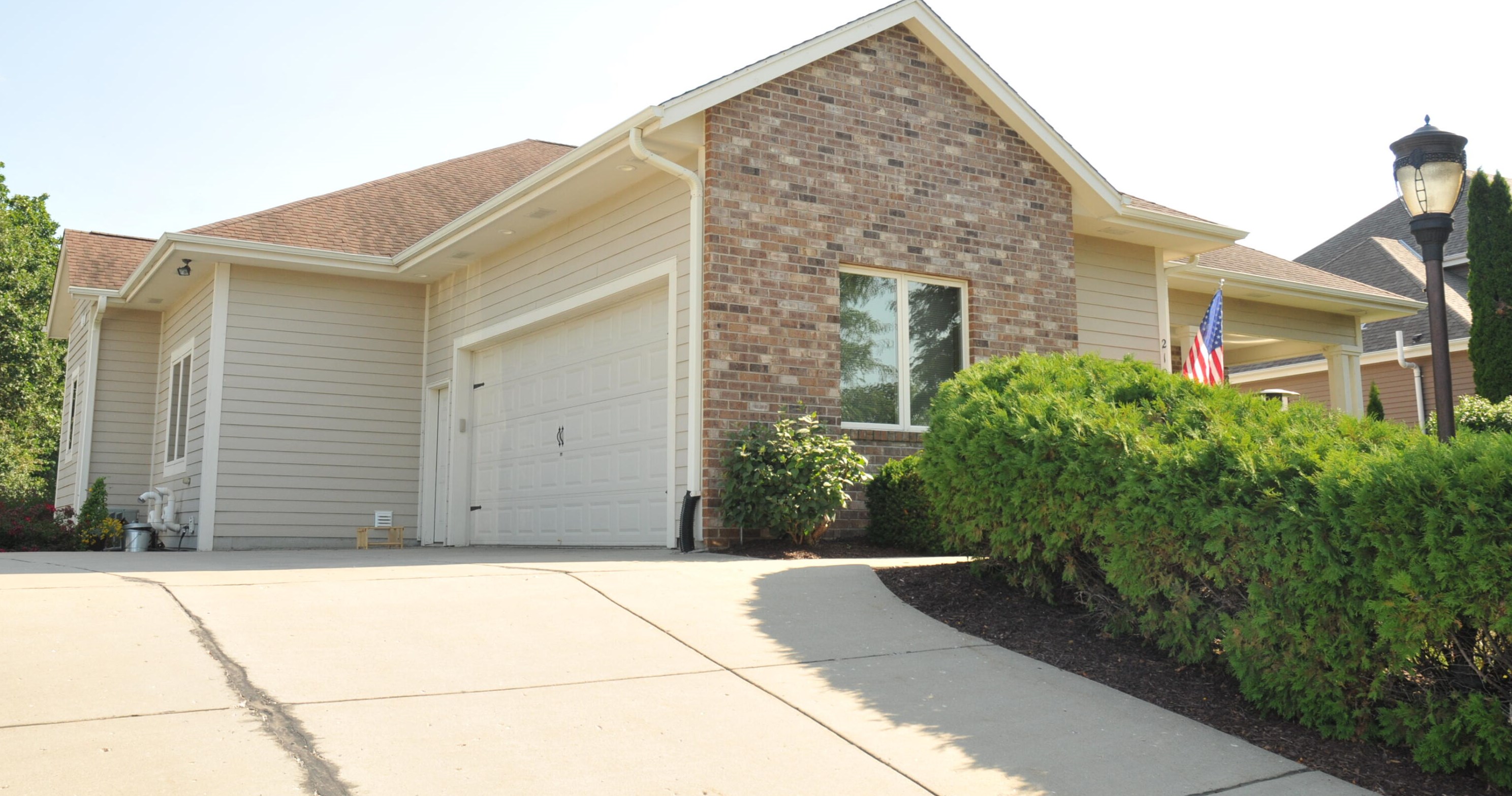 2105 Patrick Ln, Waukesha WI  53188-2688 exterior