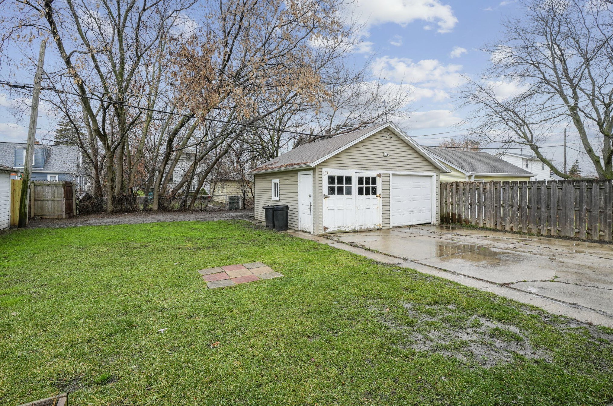 5108 28th Ave, Kenosha WI  53140-3004 exterior