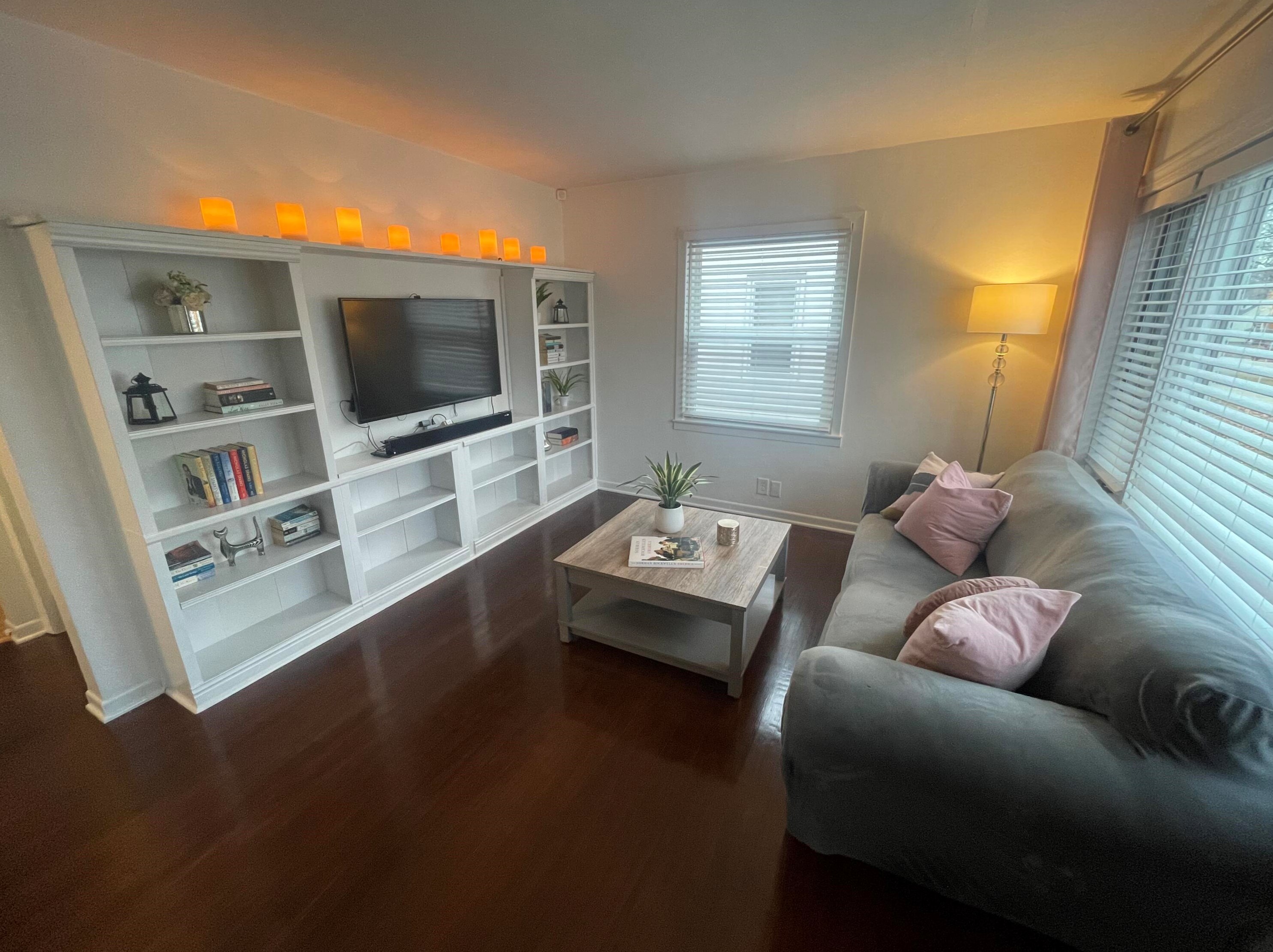 3776 98th St, Milwaukee WI  53222-2414 exterior