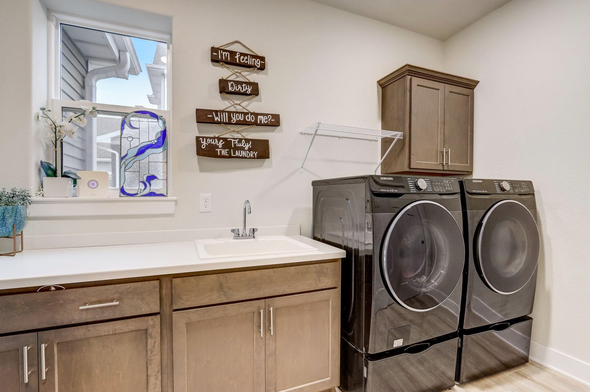 1573 Barbara St, Lyons WI  53105-9480 exterior
