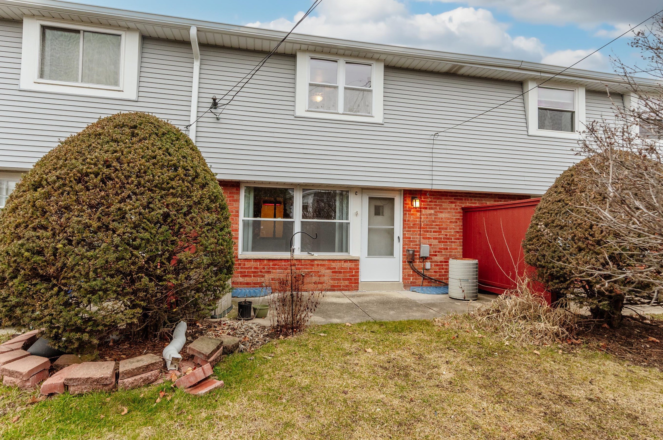 1363 Josephine St, Waukesha WI  53186-2659 exterior