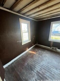 4909 49, Milwaukee WI 53218-4352 exterior