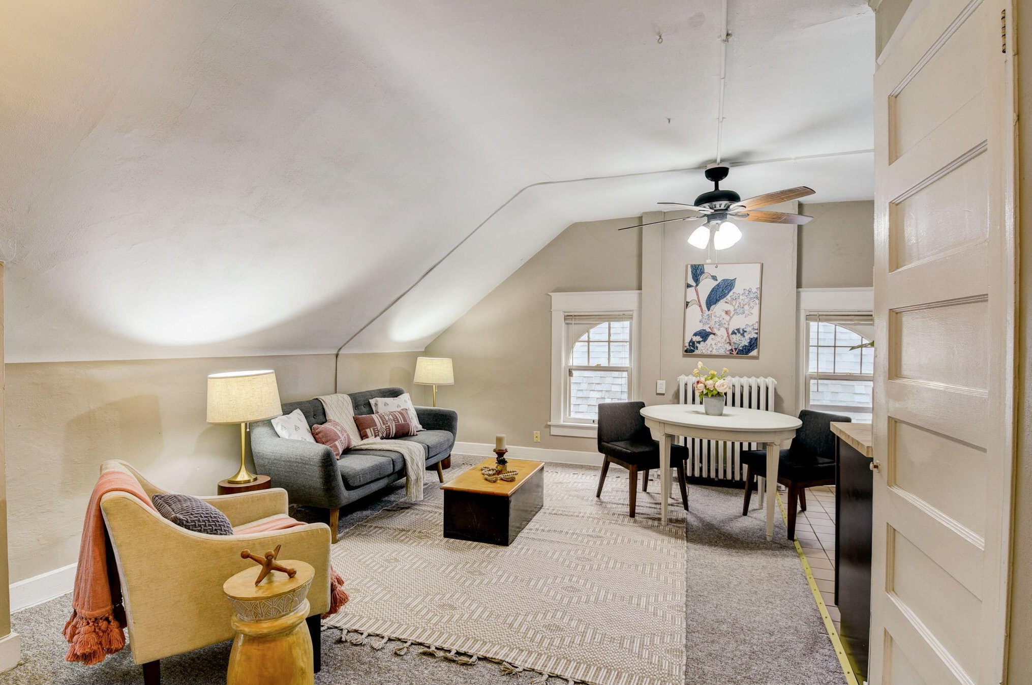 3052 Stowell Ave, Milwaukee WI 53211-2461 exterior