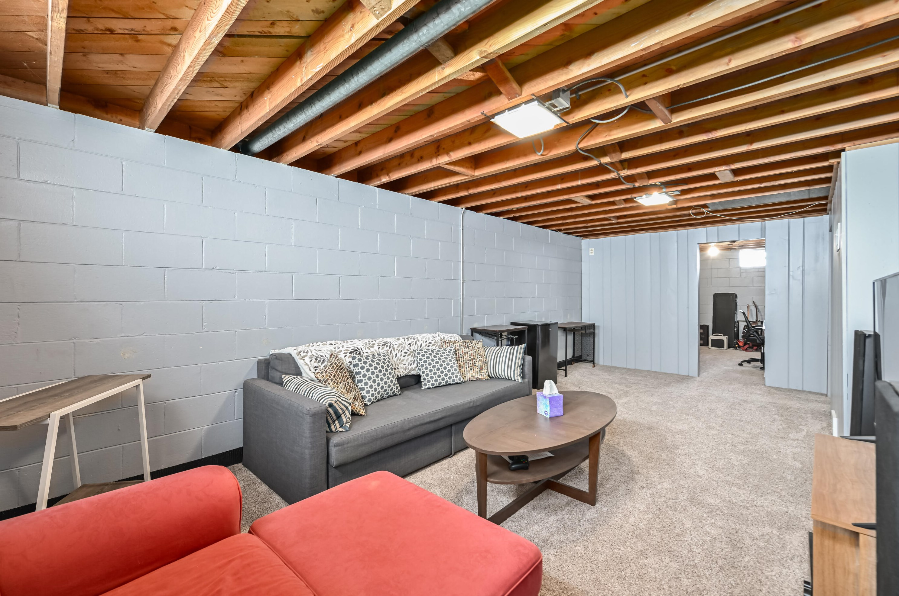 7900 Melvina St, Milwaukee WI  53222-2938 exterior