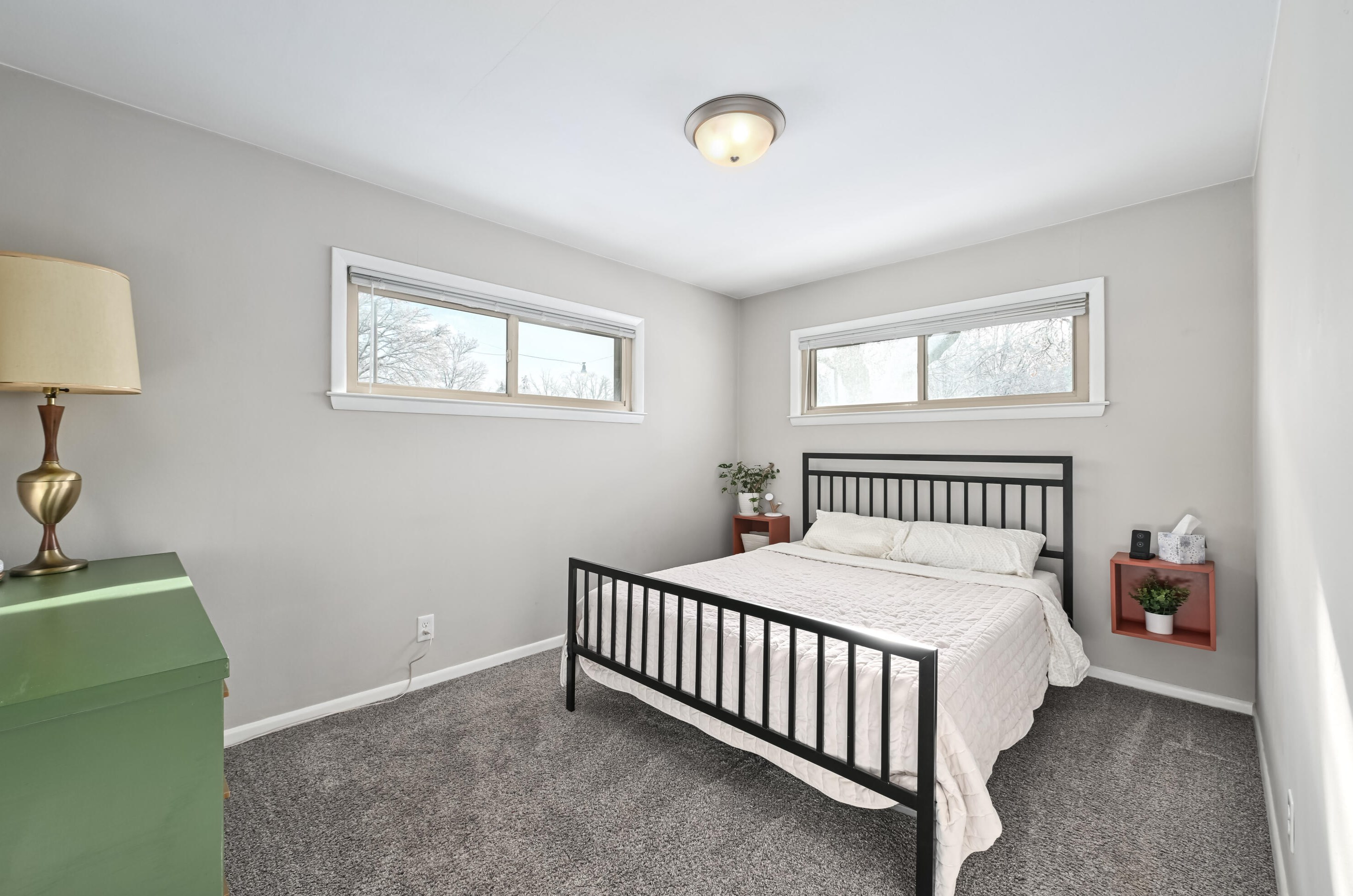 7900 Melvina St, Milwaukee WI  53222-2938 exterior