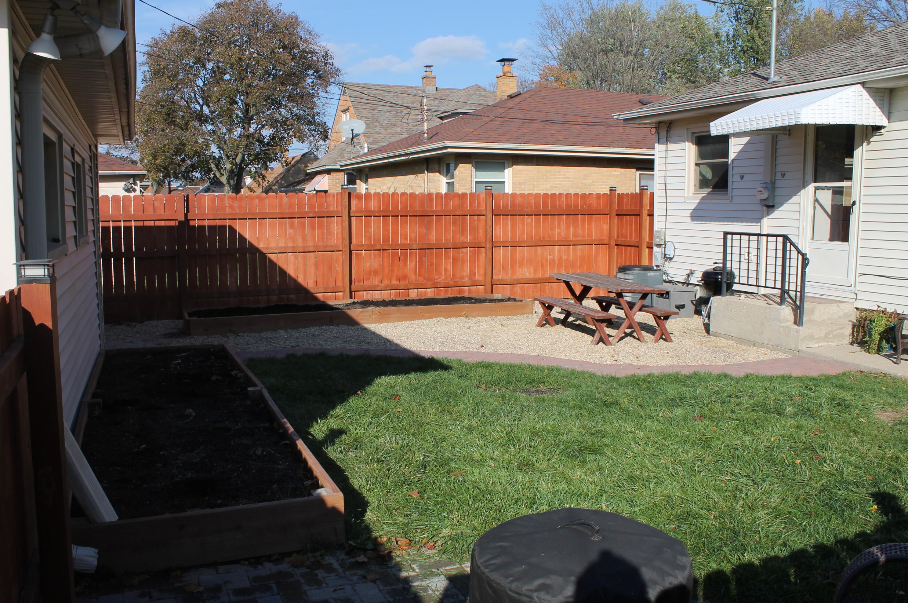 7900 Melvina St, Milwaukee WI  53222-2938 exterior