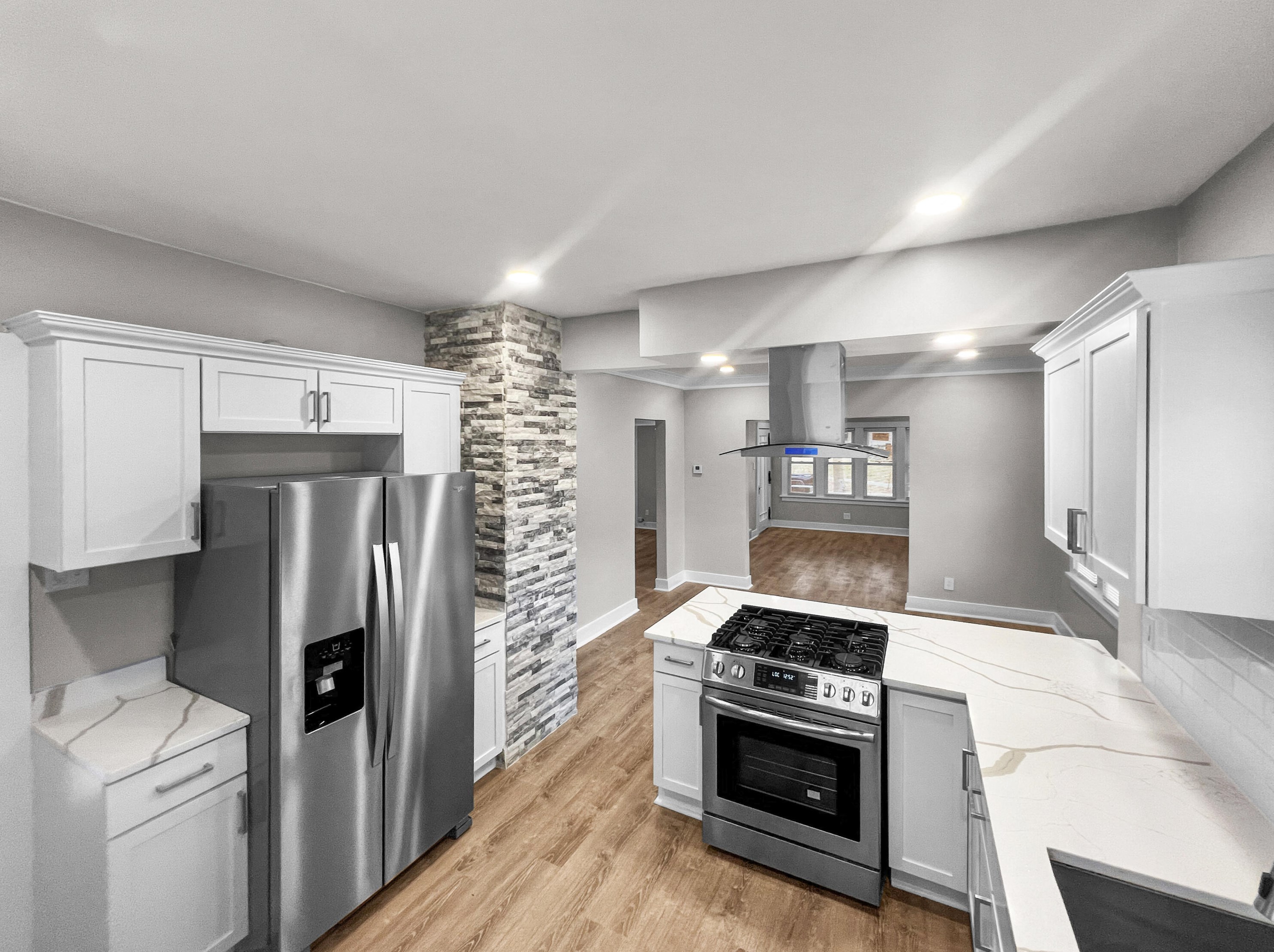 3648 16 St, Milwaukee WI 53221-1620 exterior