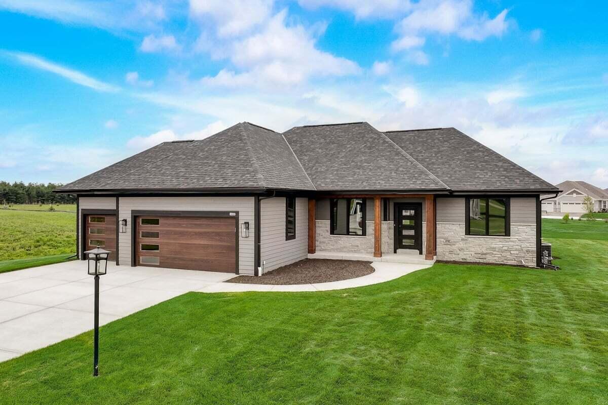 1450 Fairwinds Blvd, Mukwonago, WI 53149 MLS 1861490 Coldwell Banker