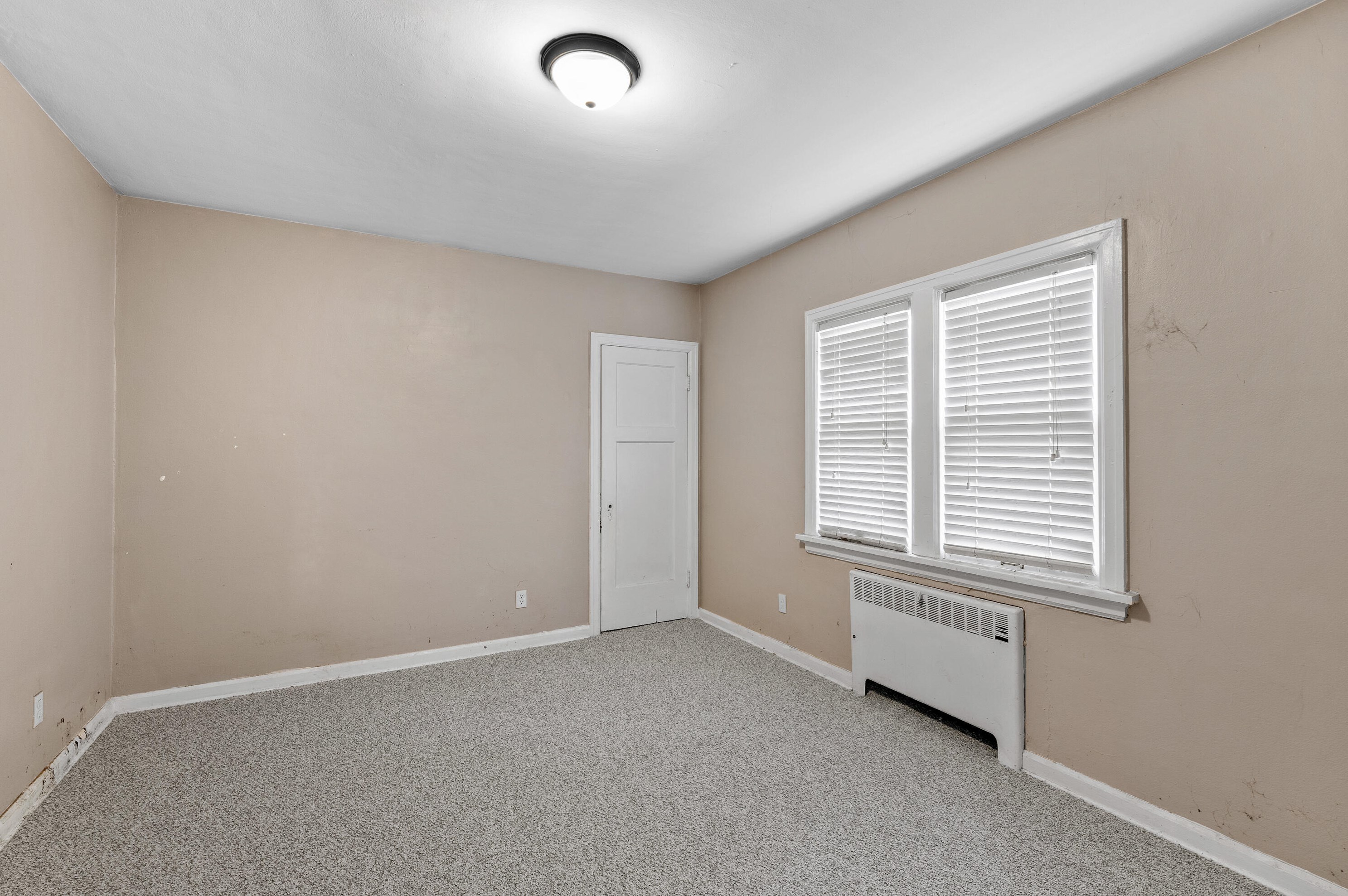 2944 48th St, Milwaukee WI 53219-3303 exterior