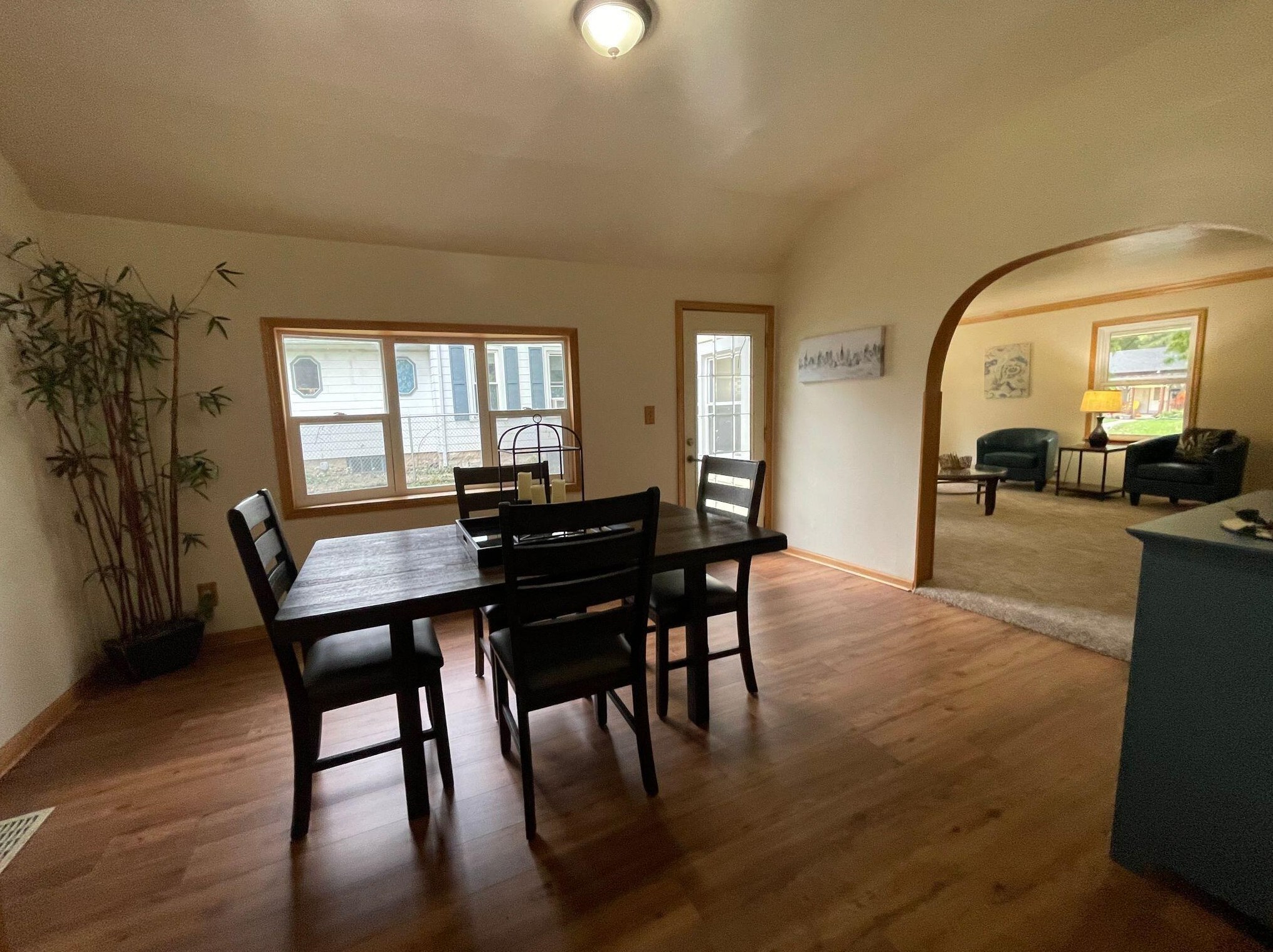 129 West Ave, Waukesha WI  53186-5909 exterior