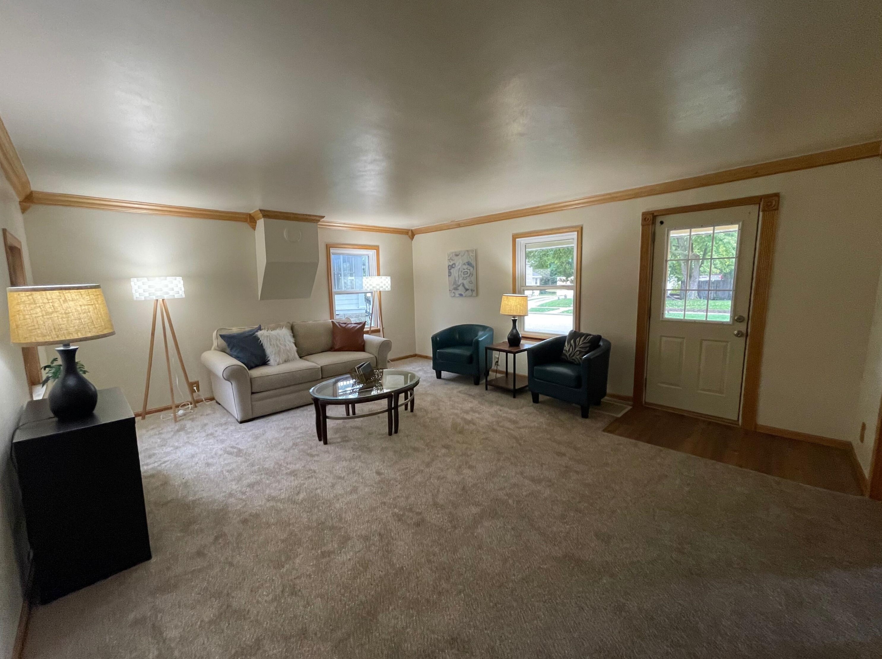 129 West Ave, Waukesha WI  53186-5909 exterior