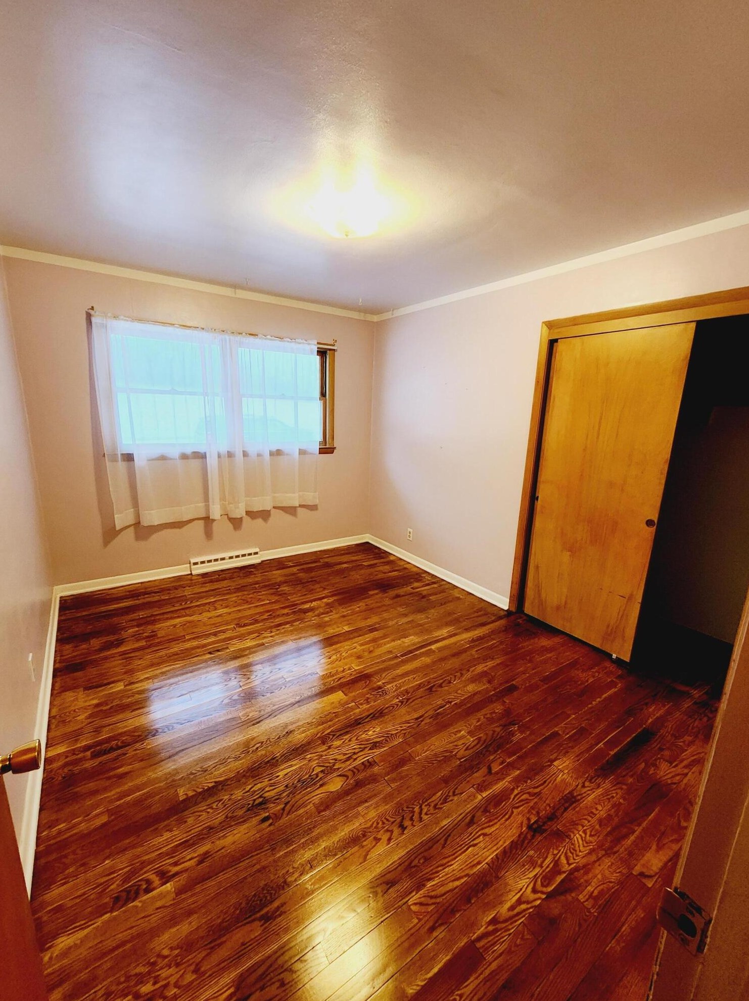 3243 Lunham Ave, Cudahy WI 53110-1029 exterior