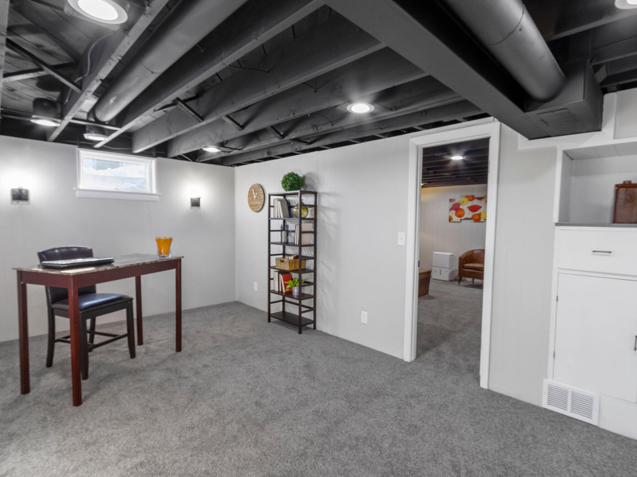 525 Lincoln Ave, Hartford WI  53027-2216 exterior