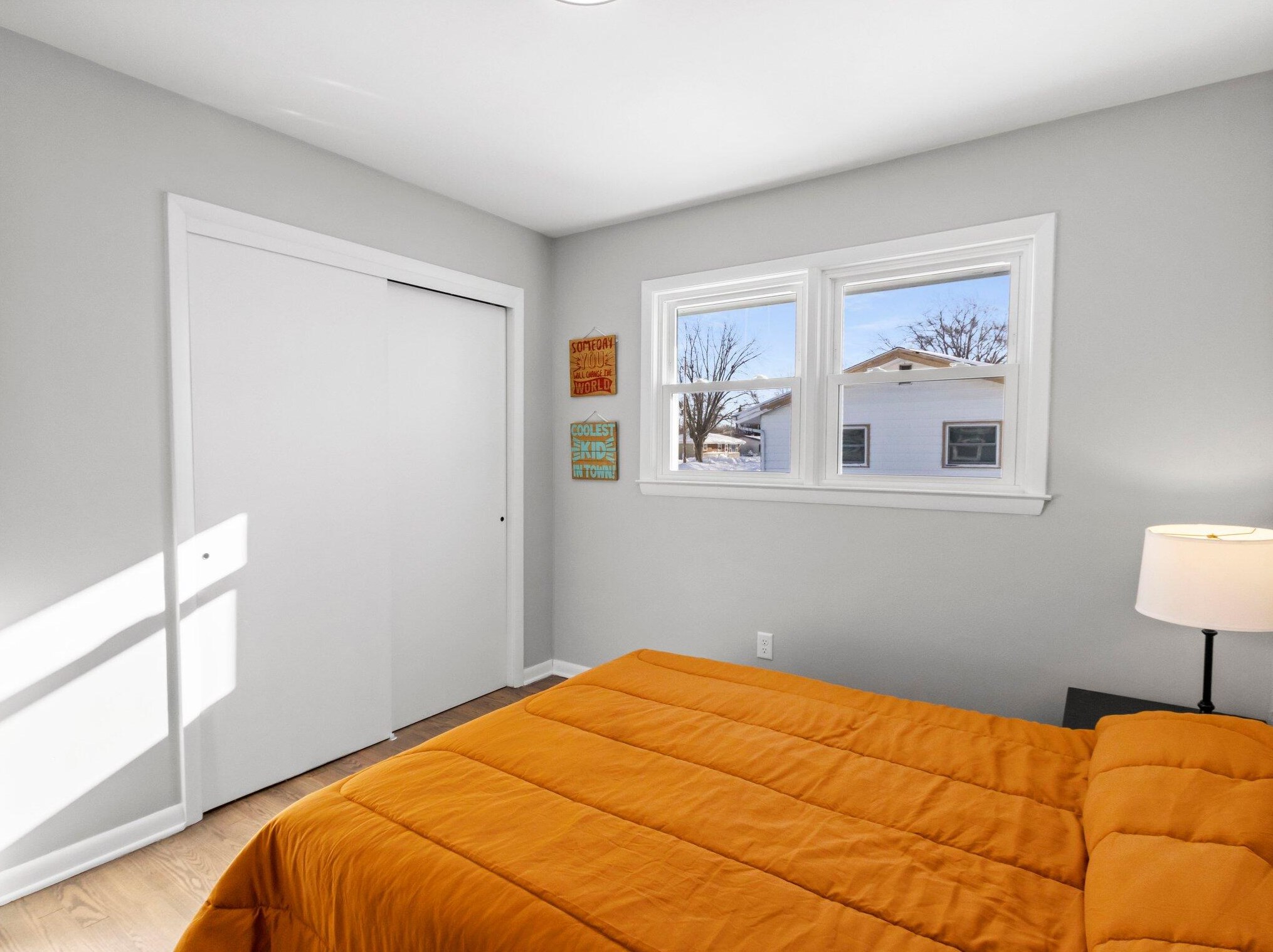 525 Lincoln Ave, Hartford WI  53027-2216 exterior