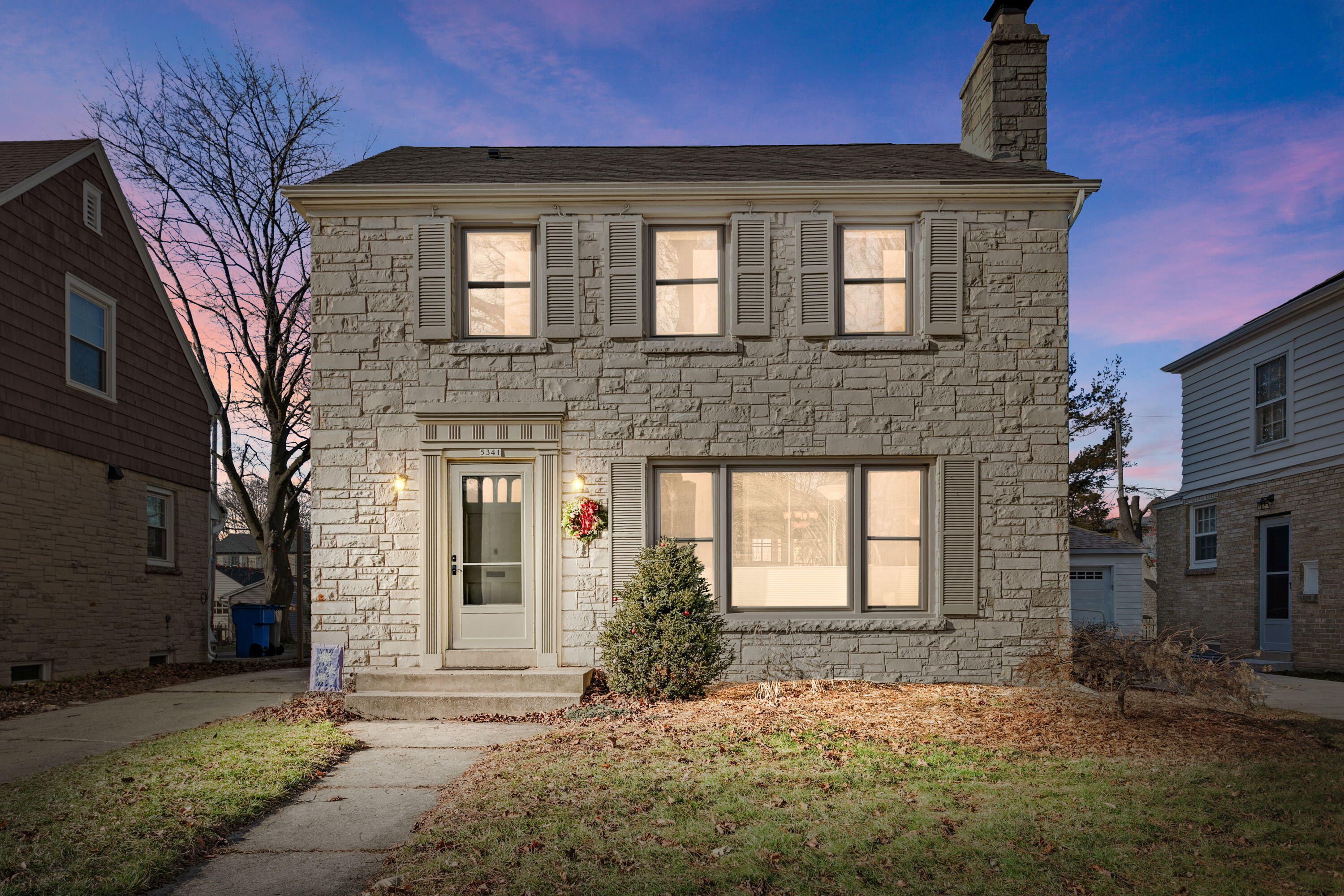 5341 N Shoreland Ave, Whitefish Bay, WI 53217 MLS 1861712 Coldwell