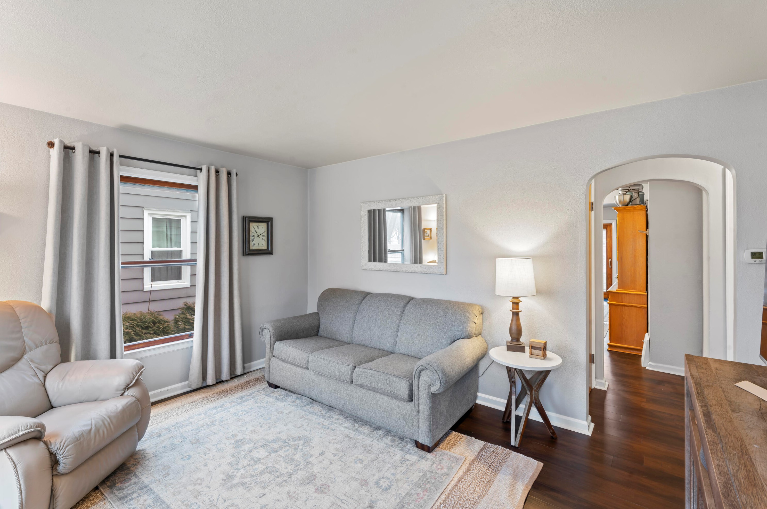 3341 88th St, Milwaukee WI  53222-3647 exterior