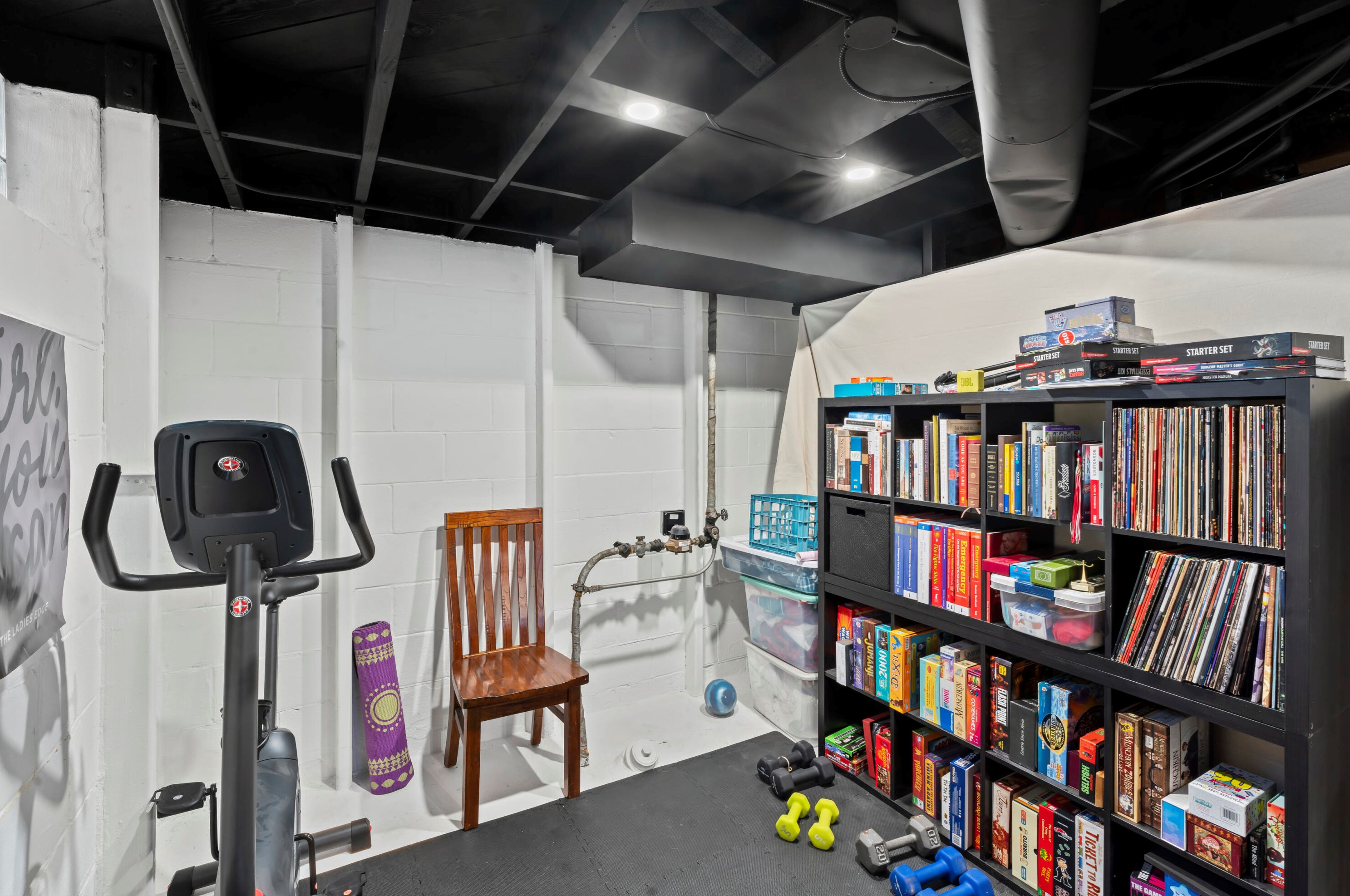 3341 88th St, Milwaukee WI  53222-3647 exterior