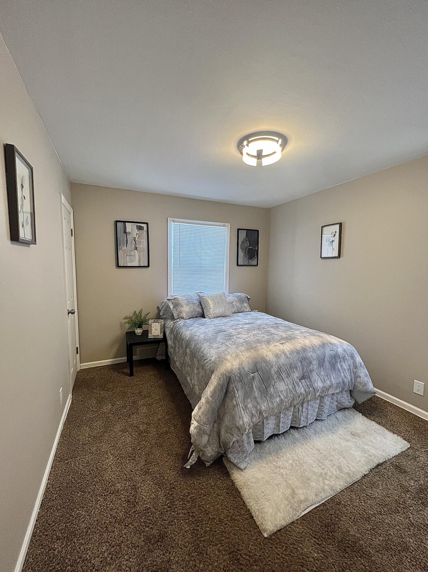 3360 89th St, Milwaukee WI  53227-4525 exterior