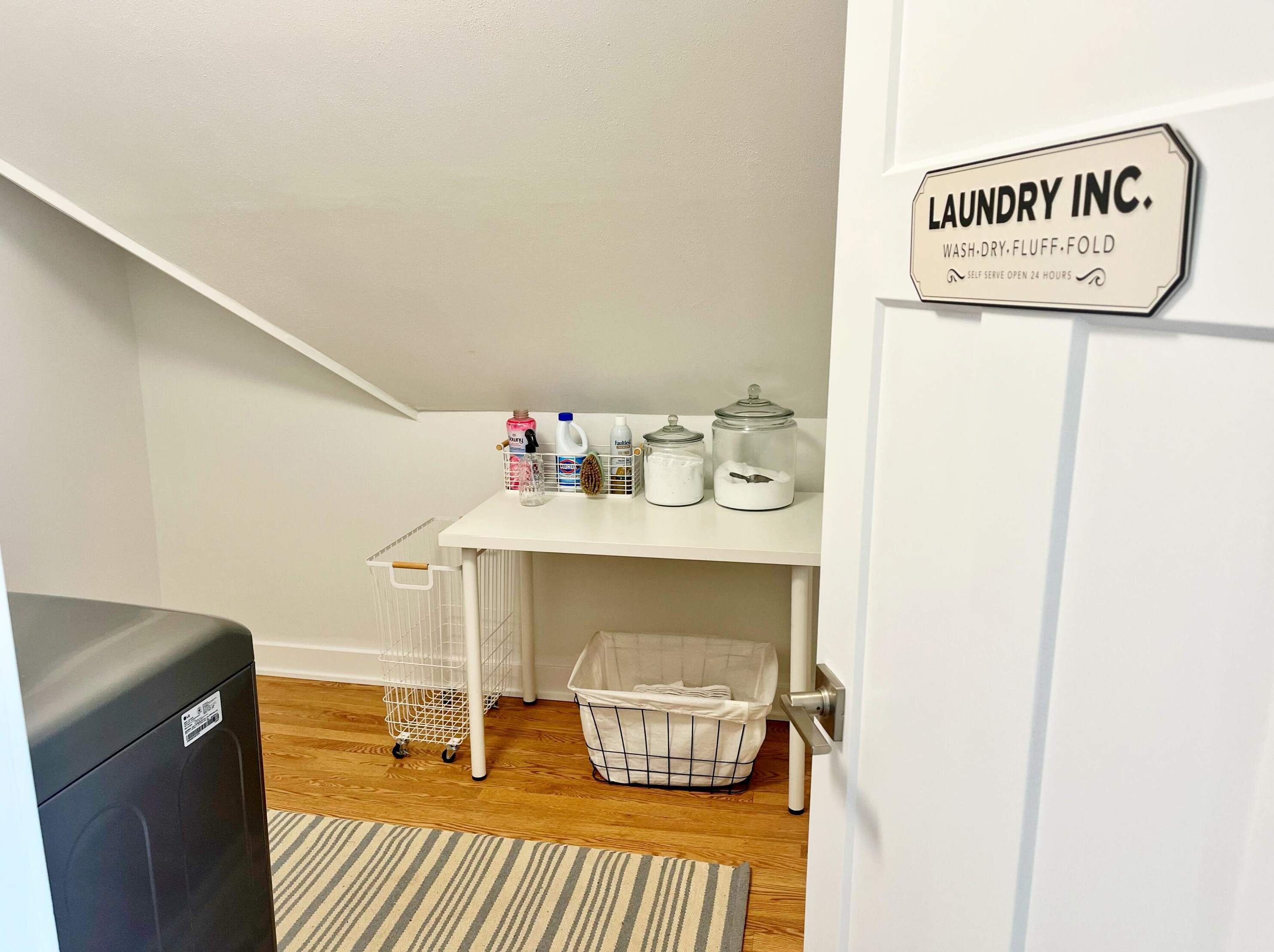 4867 Berkeley Blvd, Milwaukee WI  53217-5902 exterior